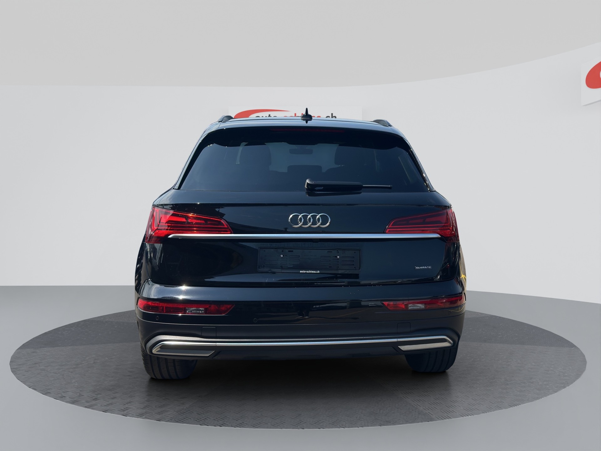 AUDI Q5 40 TDI quattro S-tronic-image-3