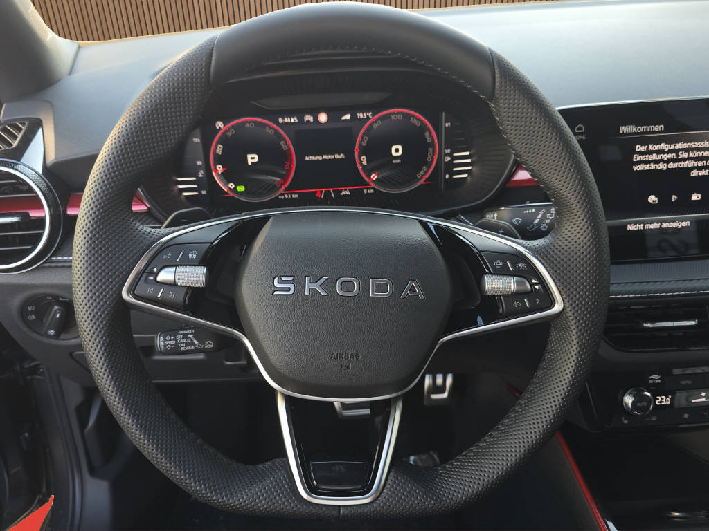SKODA Fabia 1.5 TSI Monte Carlo DSG-image-14