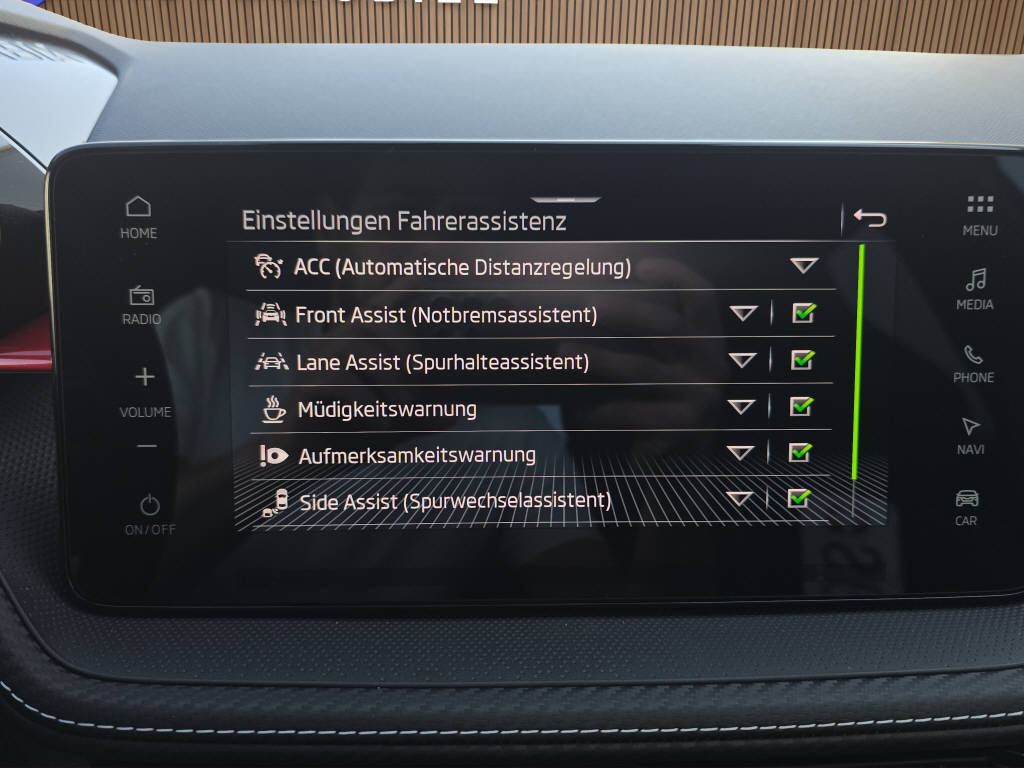 SKODA Fabia 1.5 TSI Monte Carlo DSG-image-19