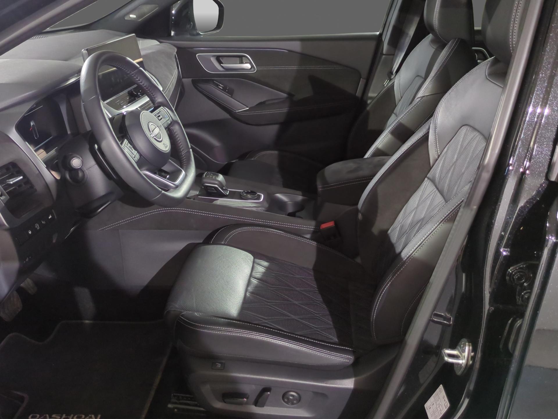 NISSAN Qashqai 1.3 DIG-T MHEV Tekna+ Xtronic 4x4-image-8