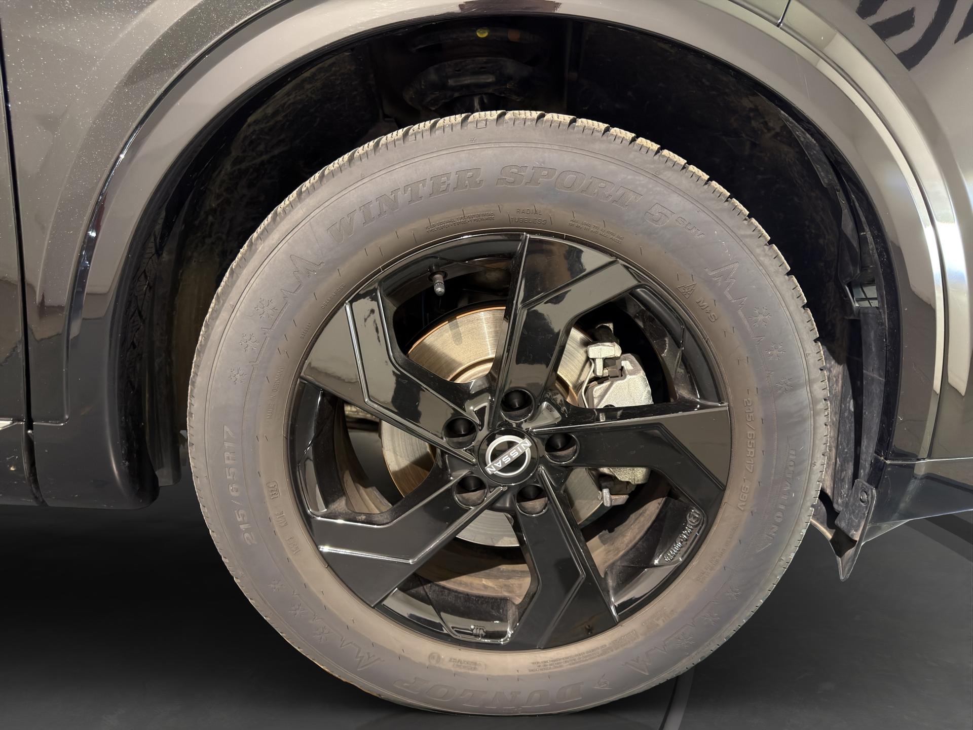 NISSAN Qashqai 1.3 DIG-T MHEV Tekna+ Xtronic 4x4-image-17