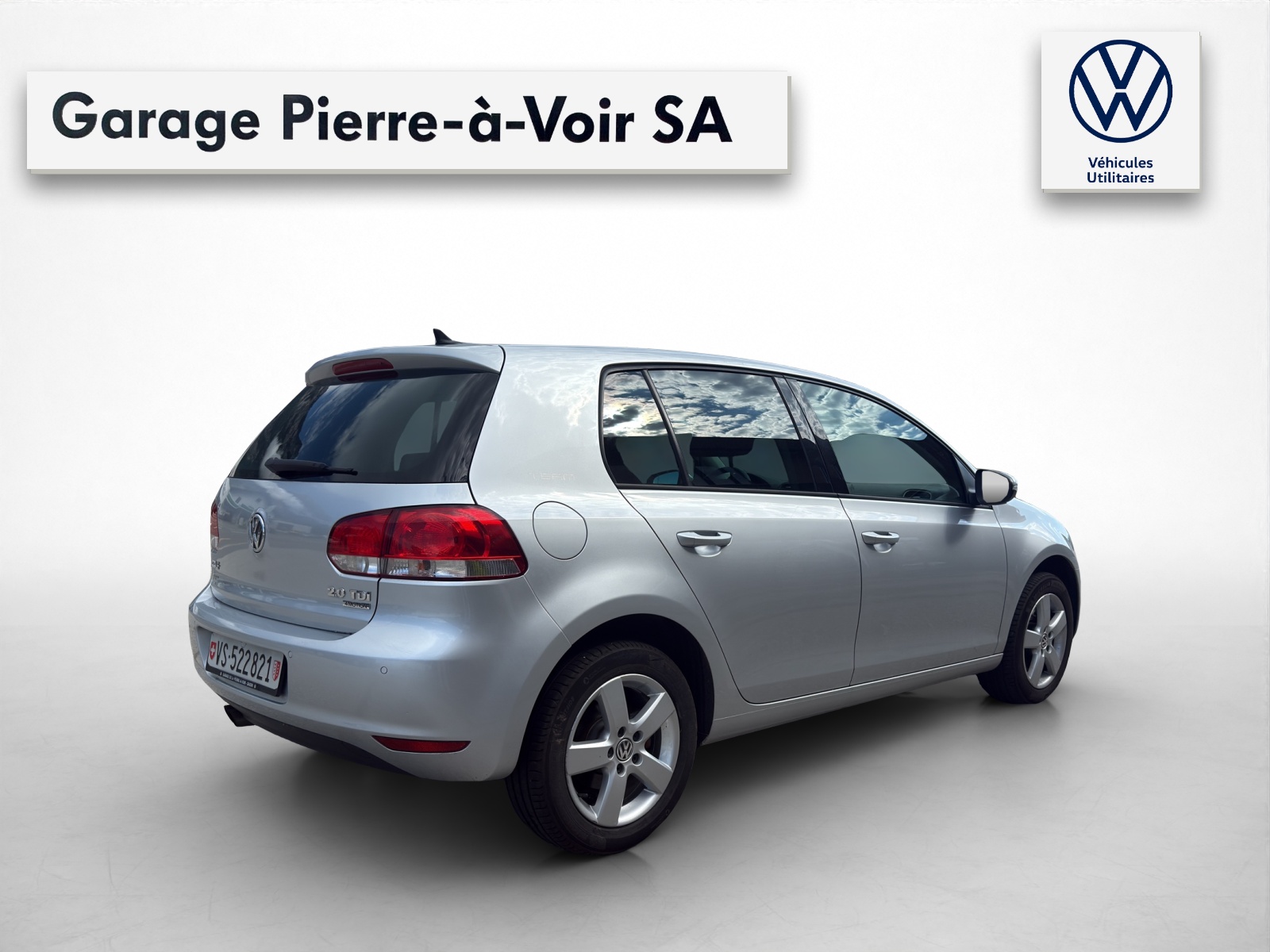 VW Golf 2.0 TDI Team 4Motion-image-4