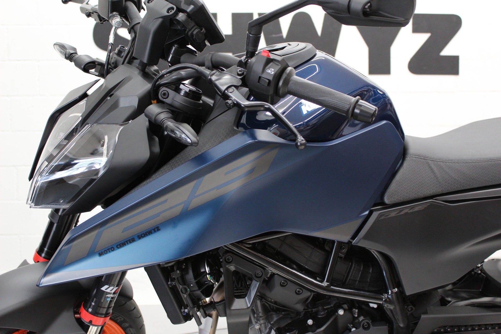 KTM 125 Duke-image-6