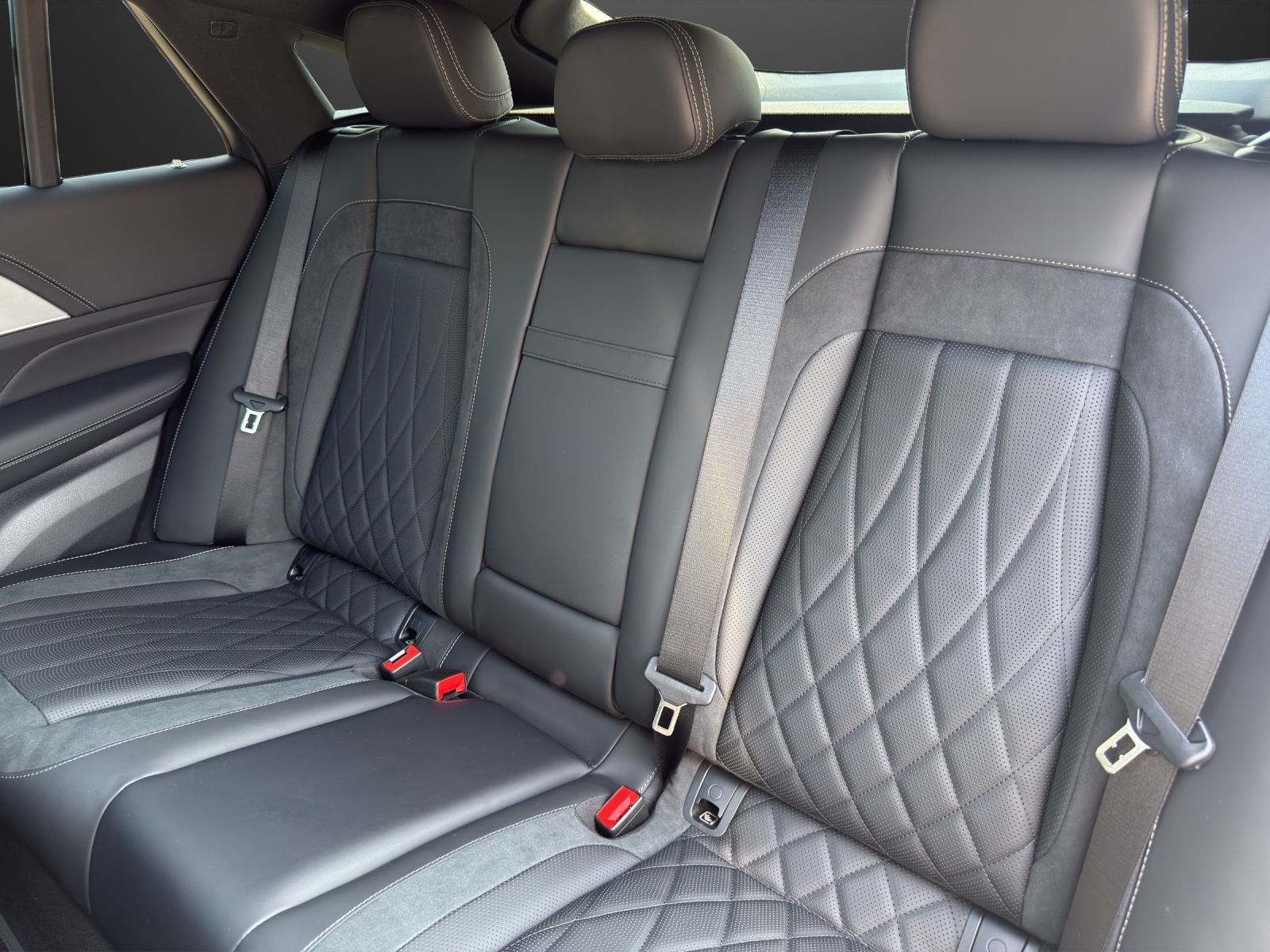 MERCEDES-BENZ GLE Coupé 53 AMG Hybrid EQ Star 4Matic+ 9G-Tronic-image-14
