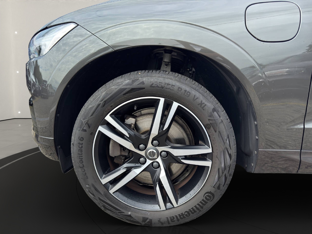 VOLVO XC60 2.0 T8 TE R-Design eAWD-image-11