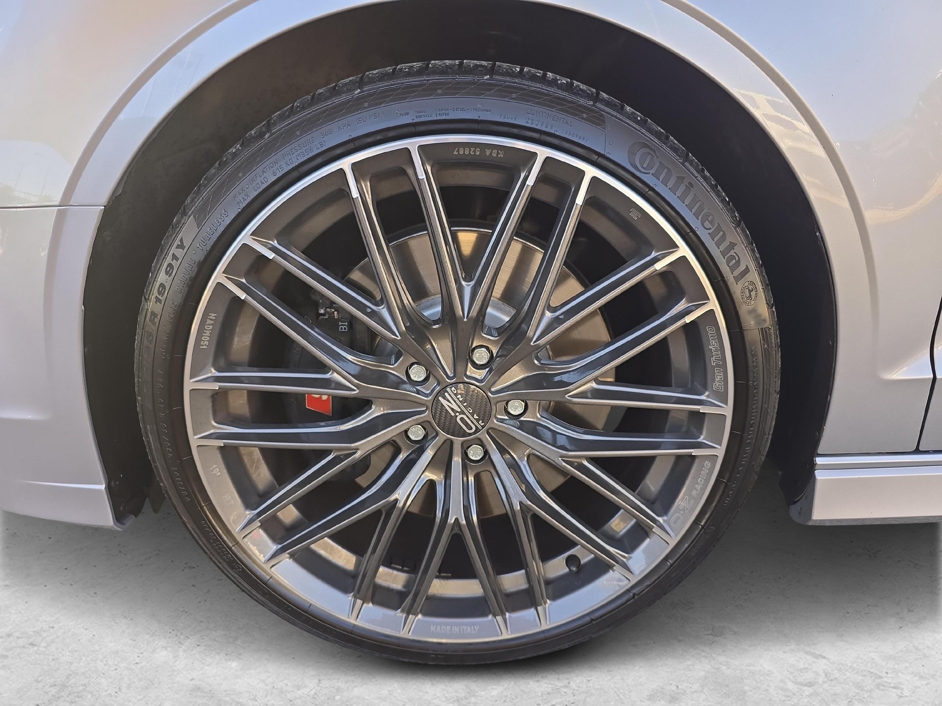 AUDI S3 Cabriolet 2.0 T FSI quattro S-Tronic-image-18