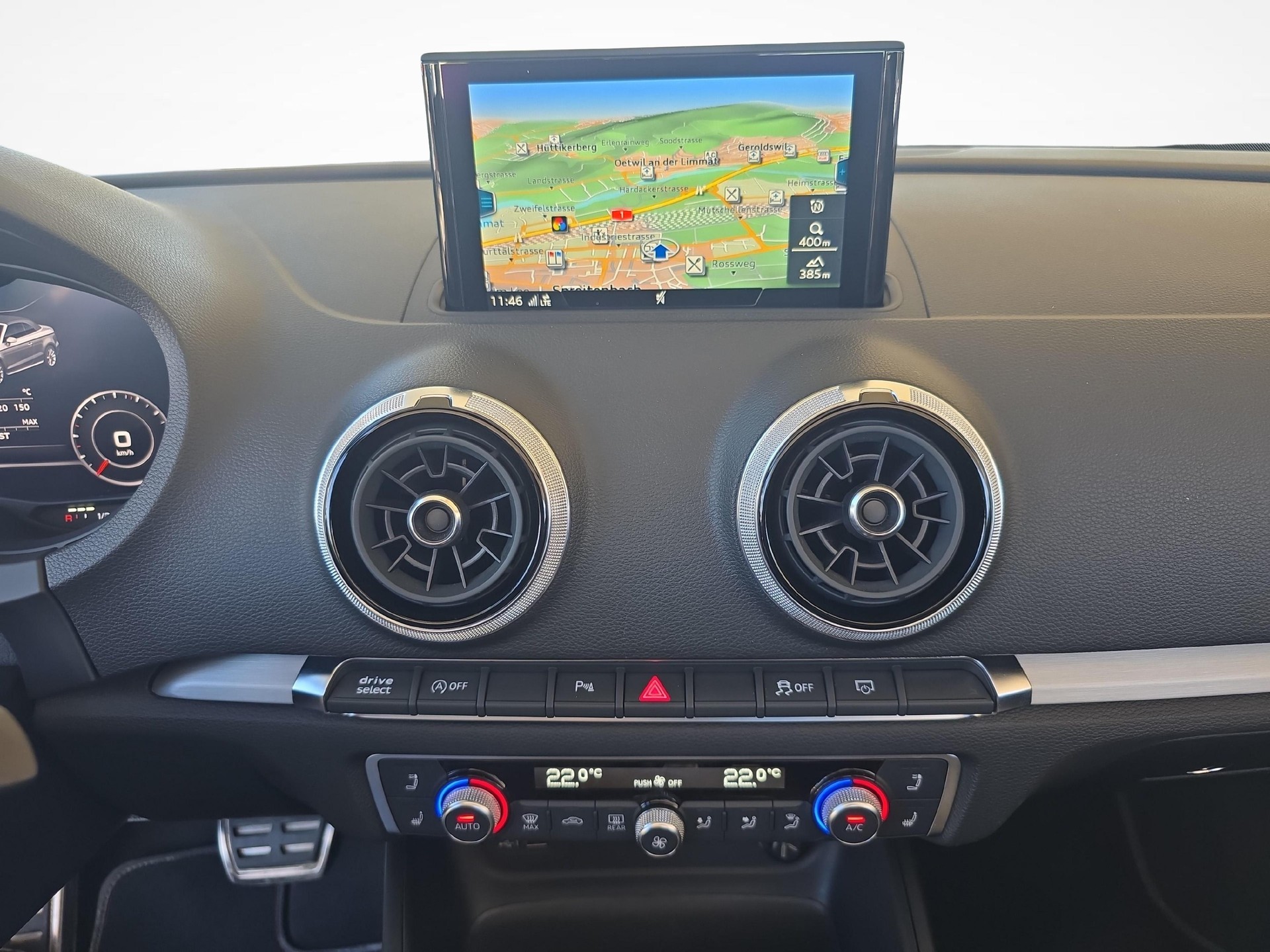 AUDI S3 Cabriolet 2.0 T FSI quattro S-Tronic-image-13
