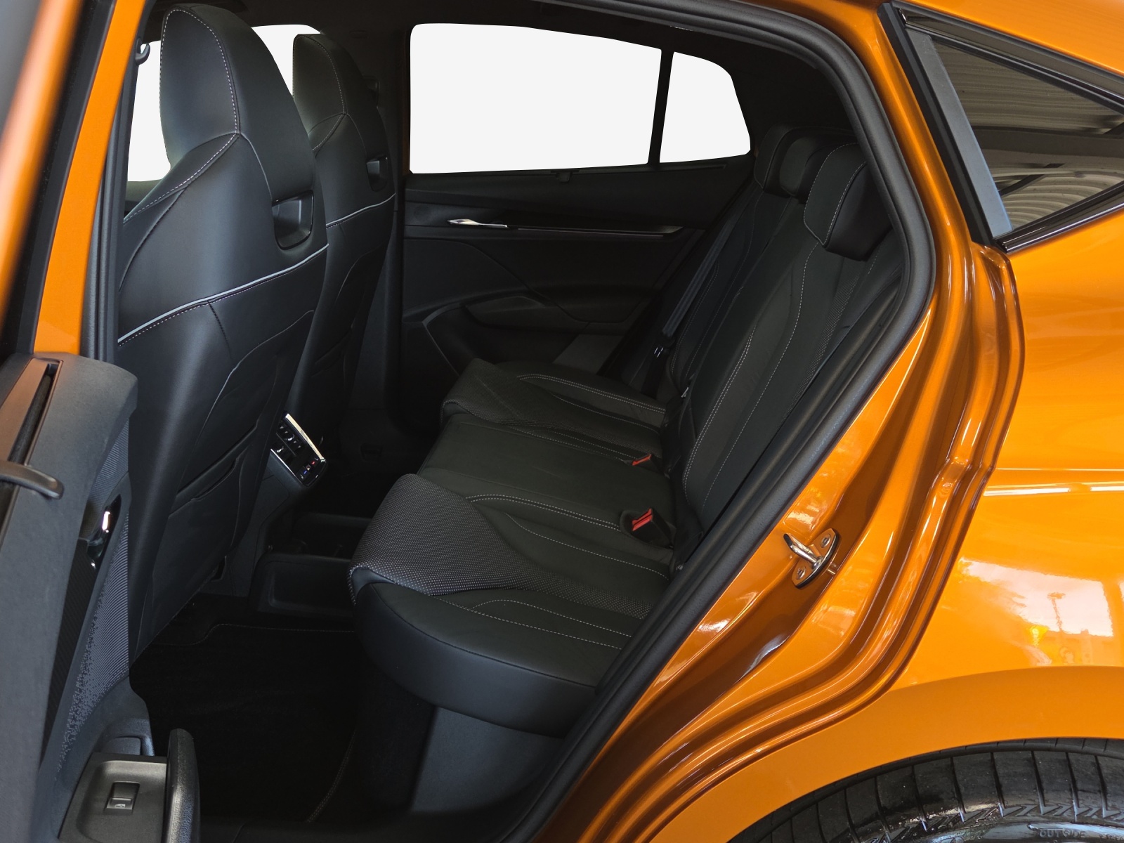 SKODA Enyaq Coupé RS iV 80 4x4-image-11