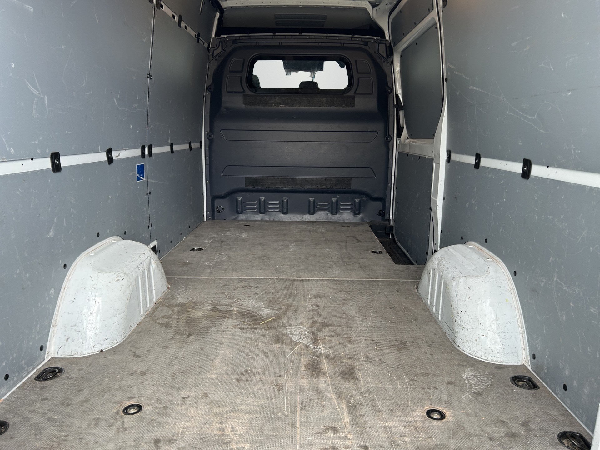 MERCEDES-BENZ Sprinter 319 Kaw. 4325 L 2.0 CDI 190-image-9