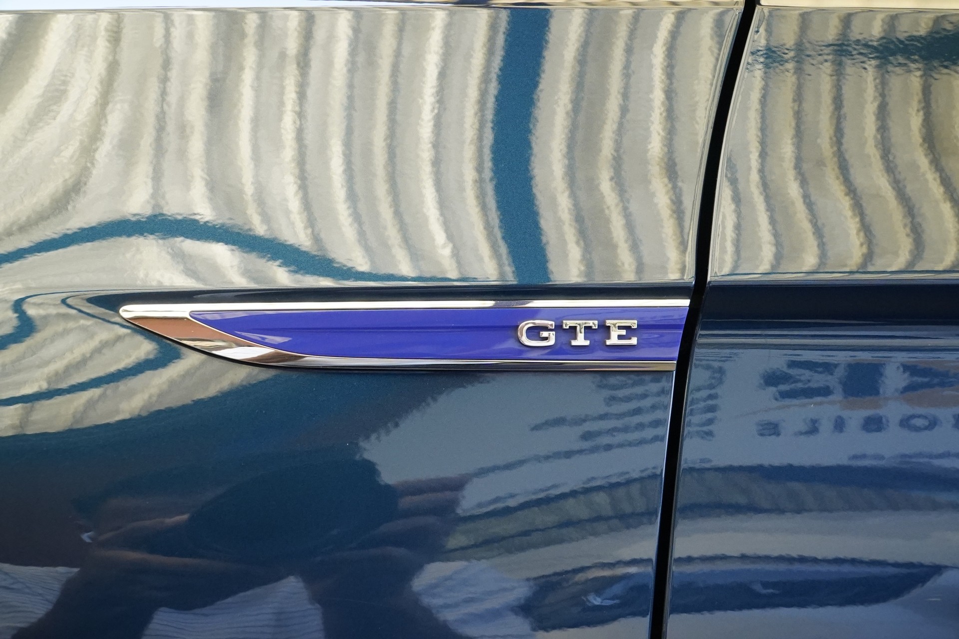 VW Passat Variant 1.4 TSI GTE Hybrid DSG *CH Fahrzeug*-image-8