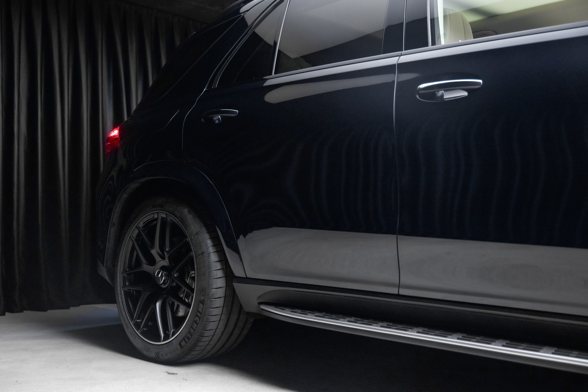 MERCEDES-BENZ GLE 53 AMG 4Matic+ 9G-Speedshift-image-8