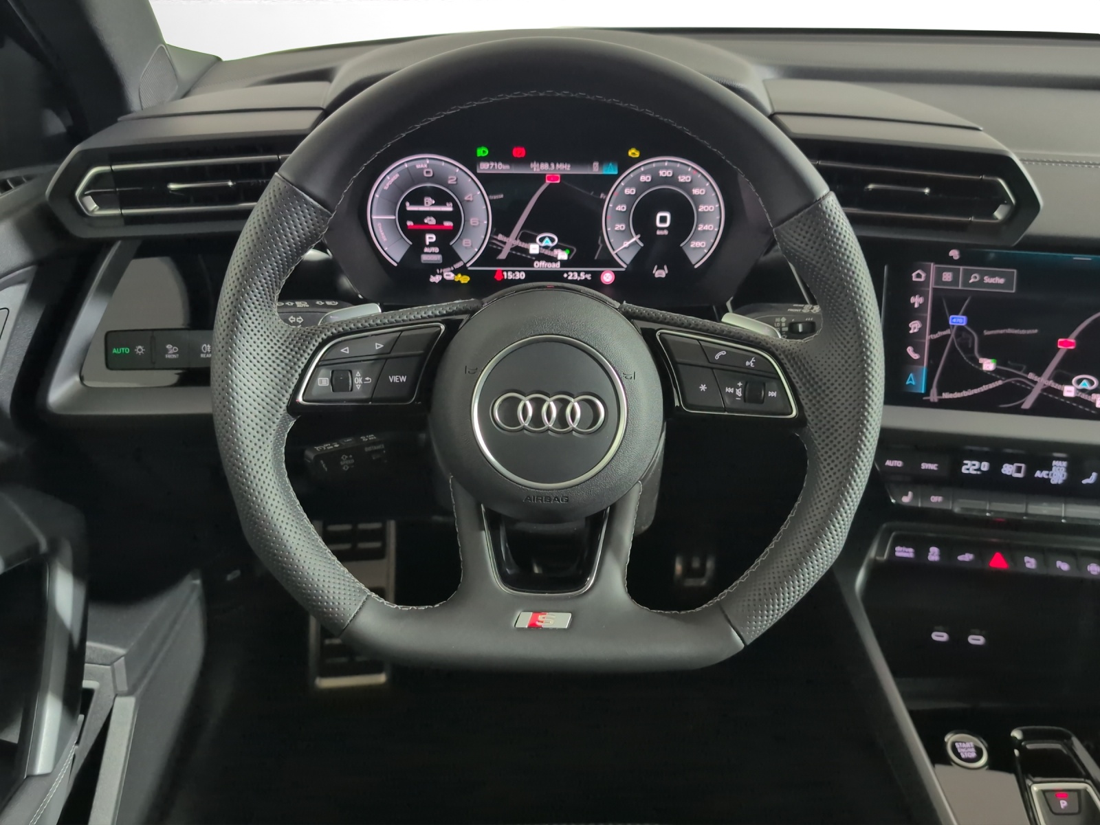 AUDI A3 Sportback 45 TFSI e S line Attraction S-tronic-image-11