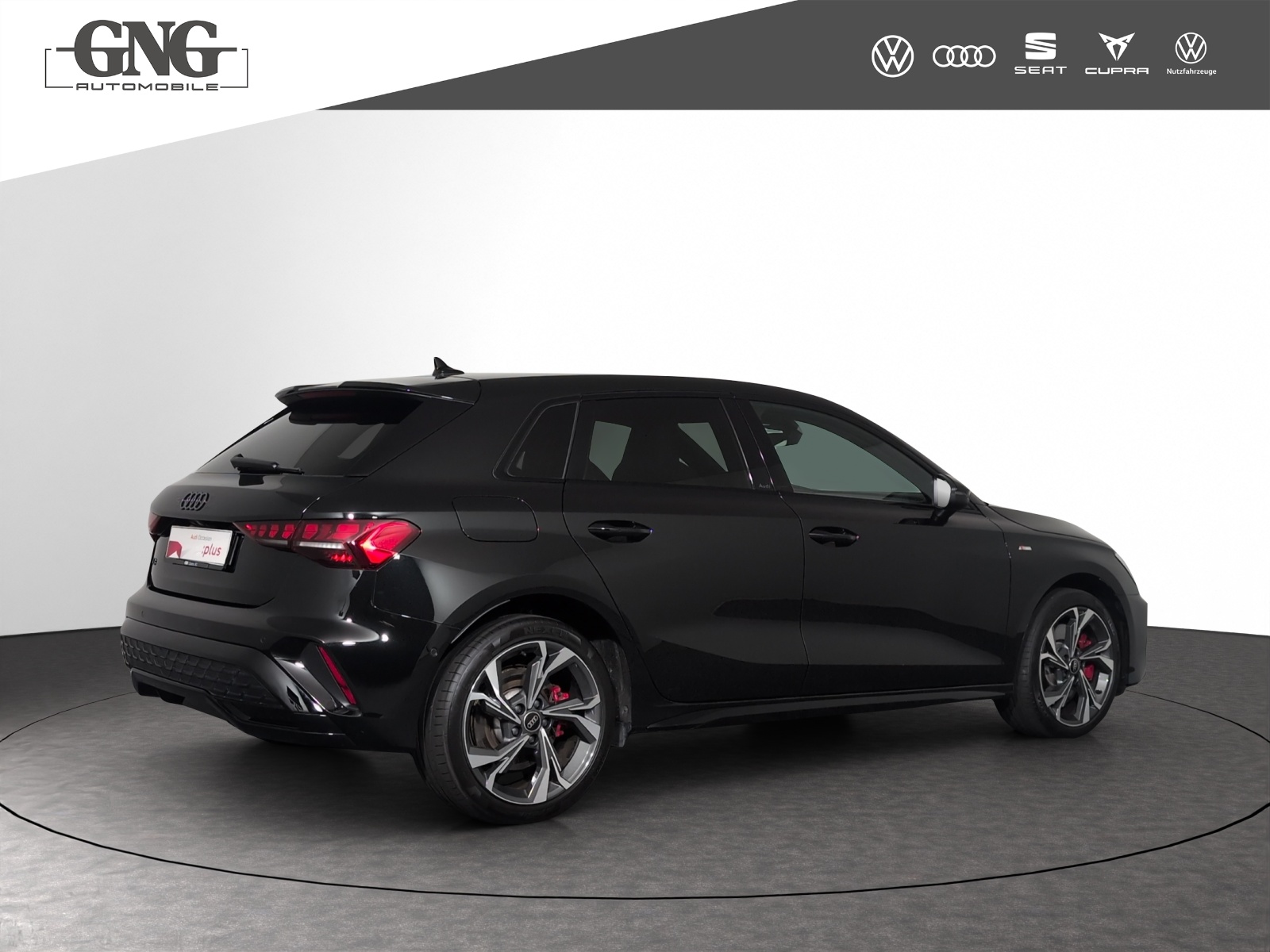 AUDI A3 Sportback 45 TFSI e S line Attraction S-tronic-showroom-element-2