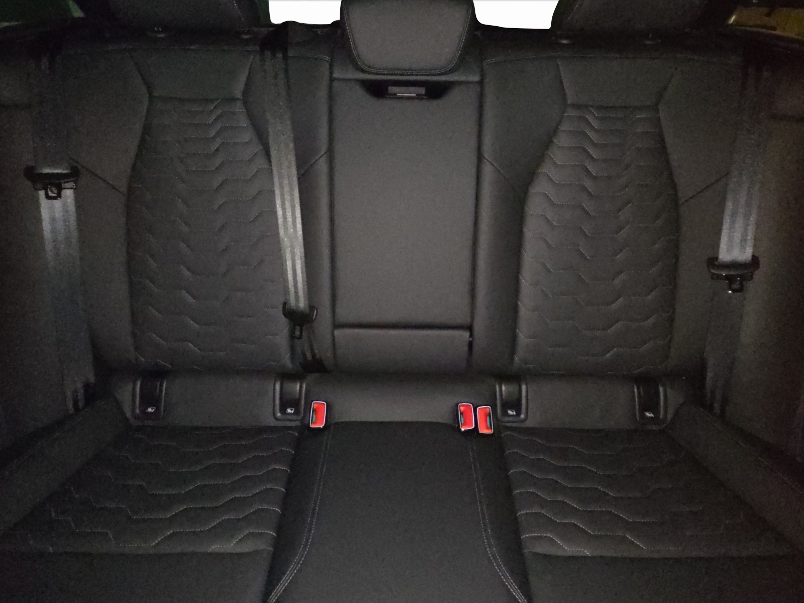 AUDI A6 Avant e-tron quattro-image-7