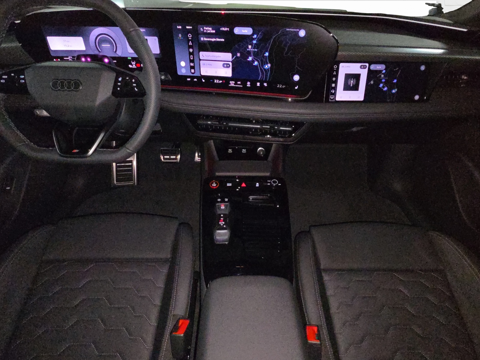 AUDI A6 Avant e-tron quattro-image-6