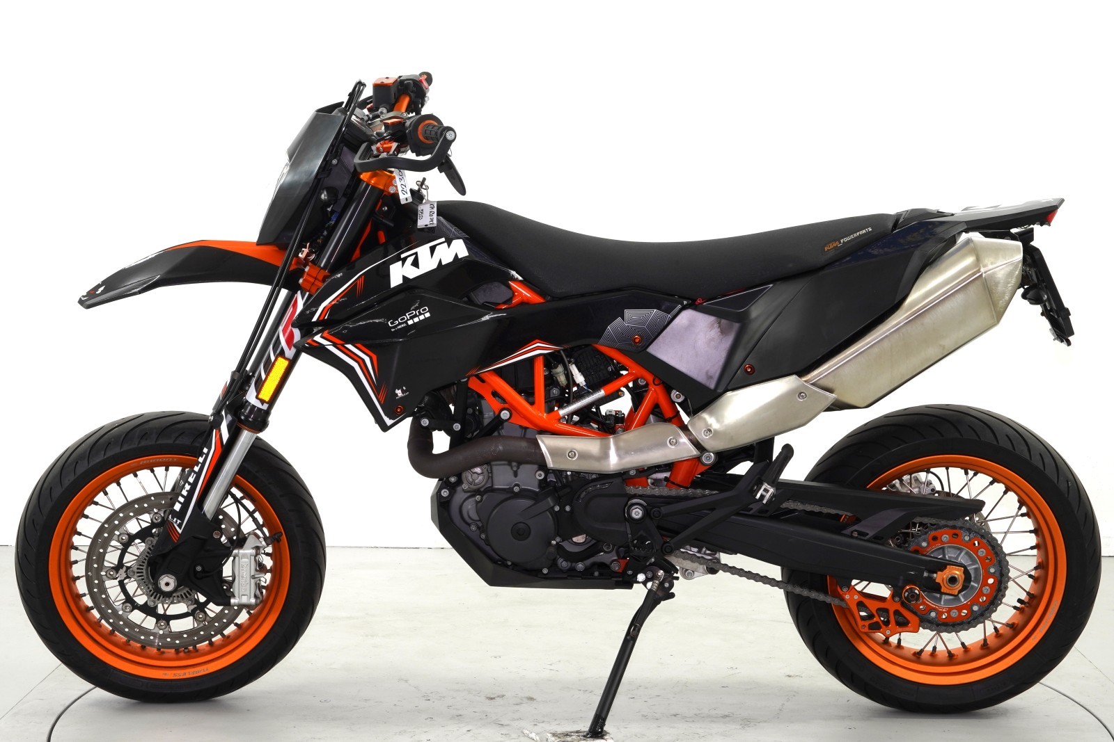 KTM 690 SMC R ABS-image-4