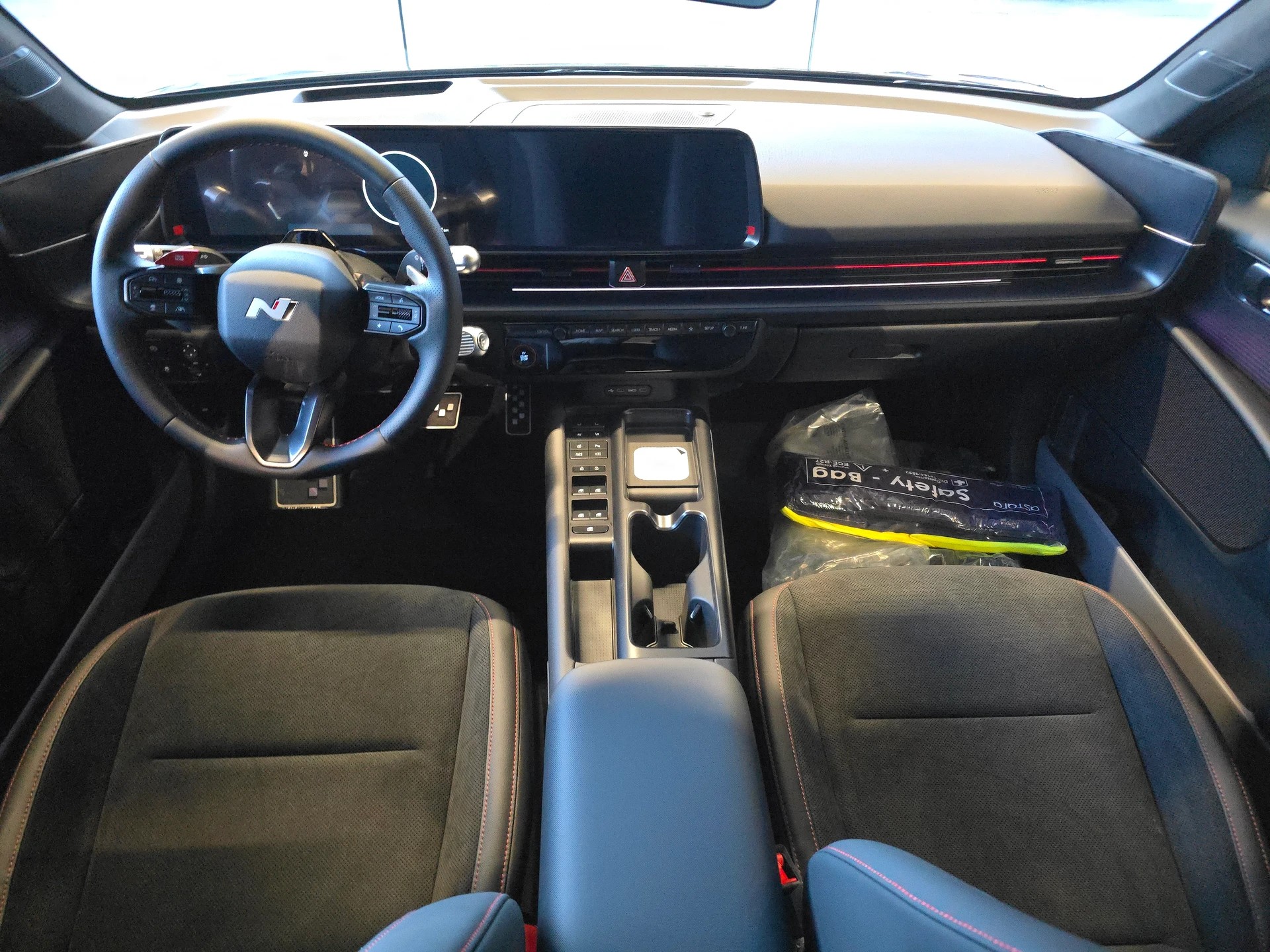 HYUNDAI Ioniq 6 84kWh N Line 4WD-image-3