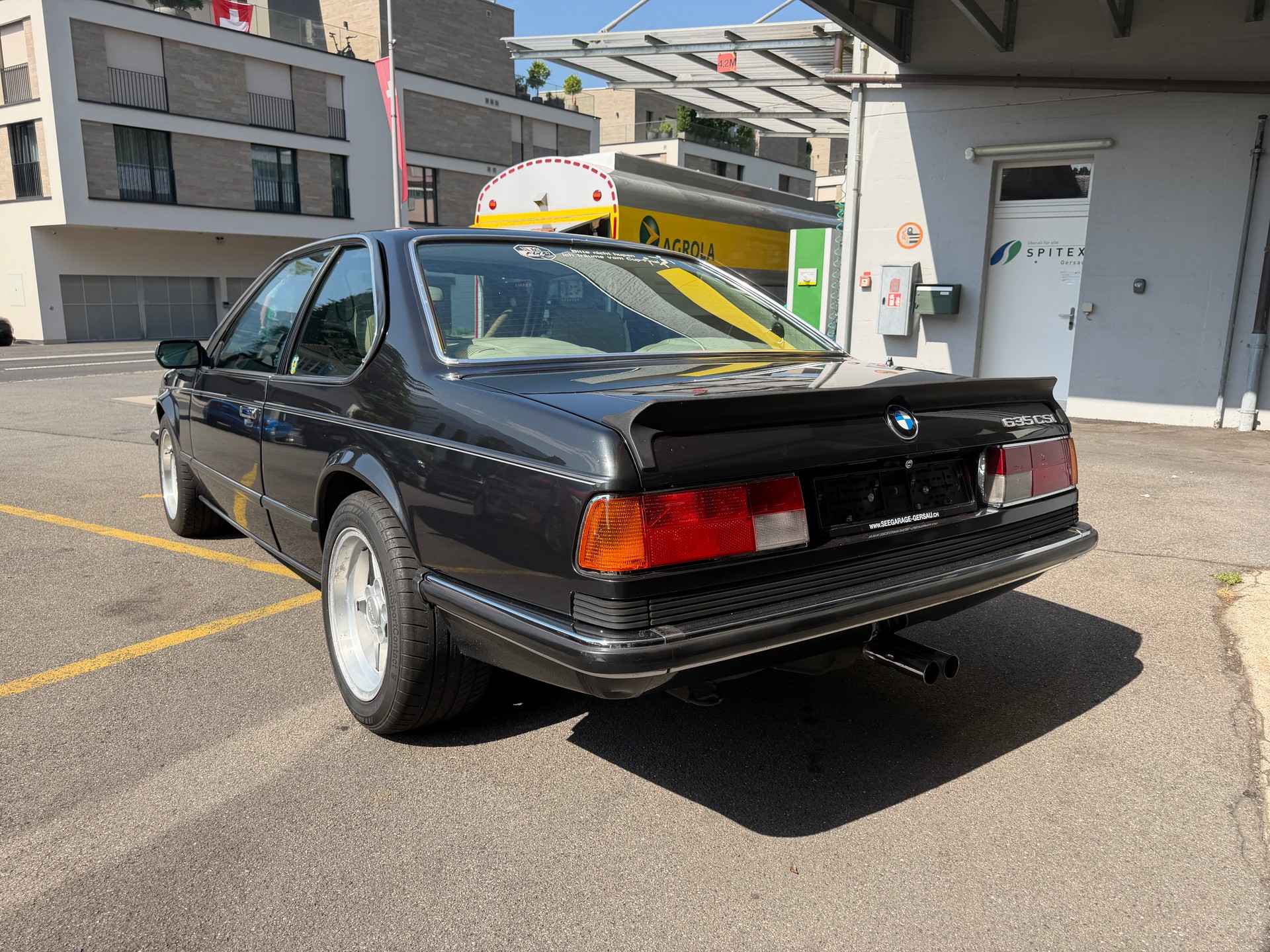 BMW 635CSi-image-4