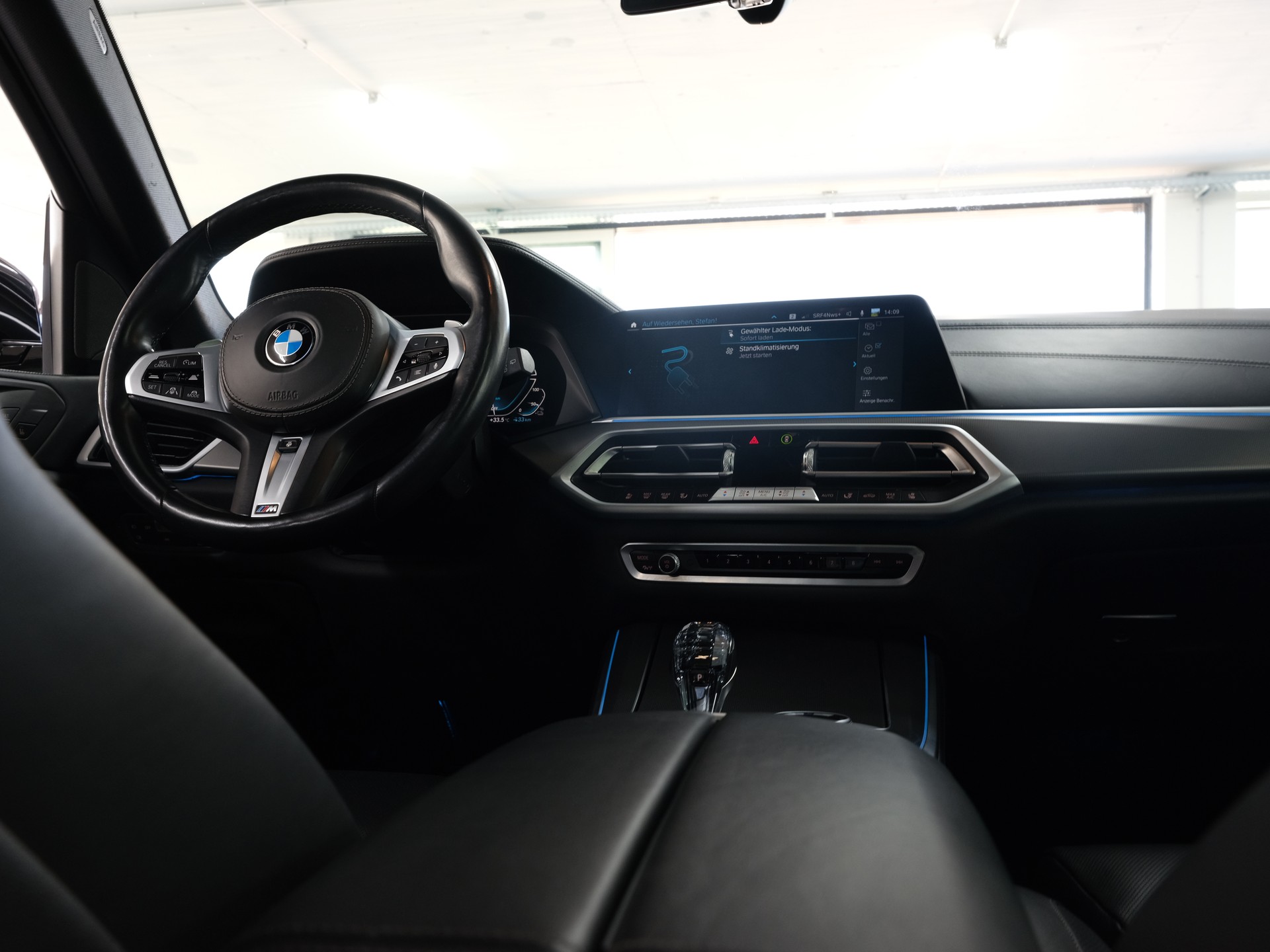 BMW X5 xDrive45e M Sport Steptronic *Panorama* *360 Kamera* *Live Cockpit*-image-23