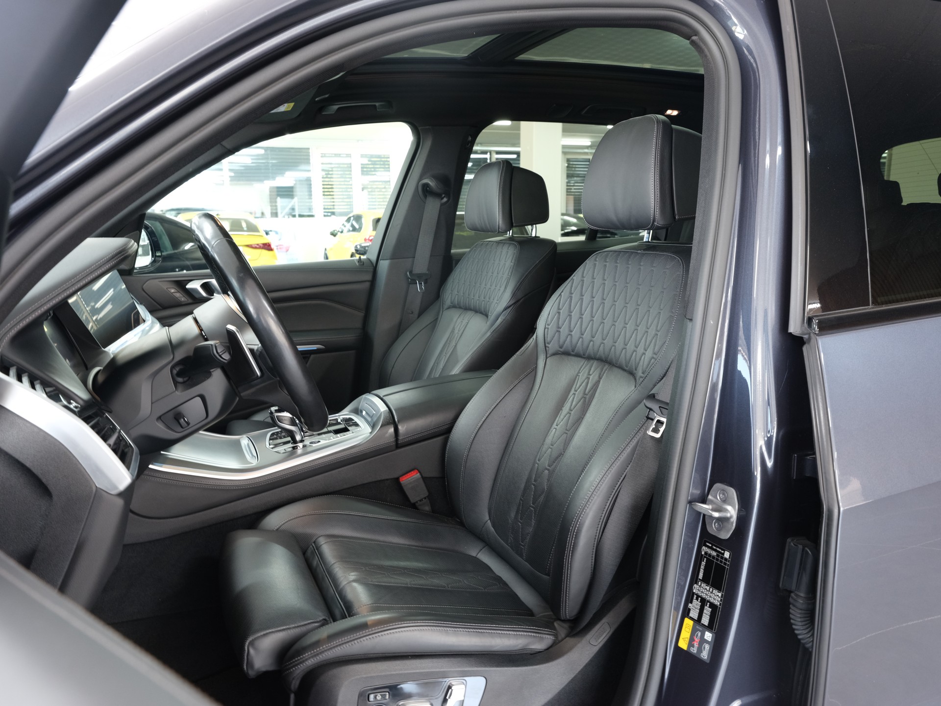 BMW X5 xDrive45e M Sport Steptronic *Panorama* *360 Kamera* *Live Cockpit*-image-20