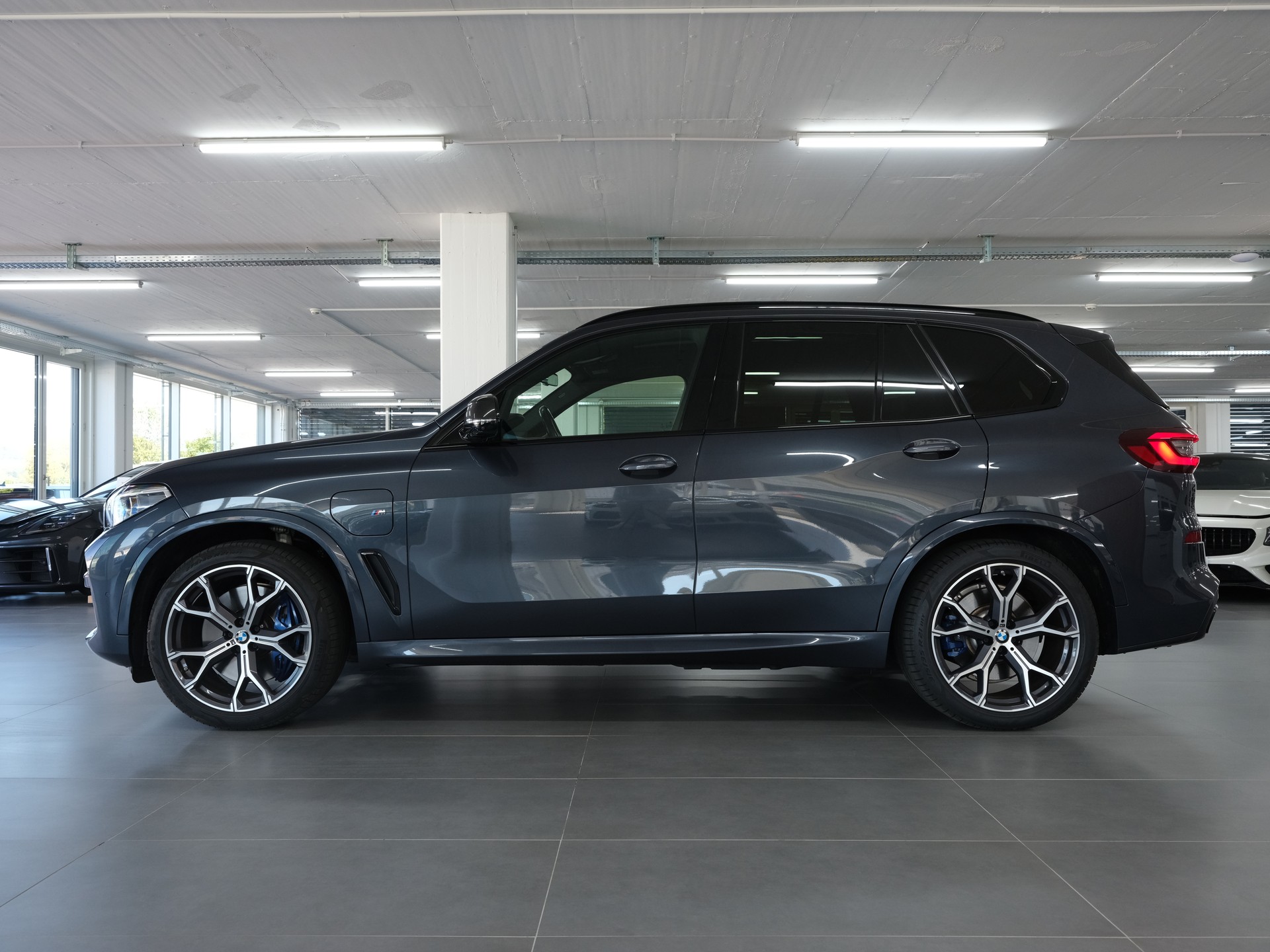 BMW X5 xDrive45e M Sport Steptronic *Panorama* *360 Kamera* *Live Cockpit*-image-6