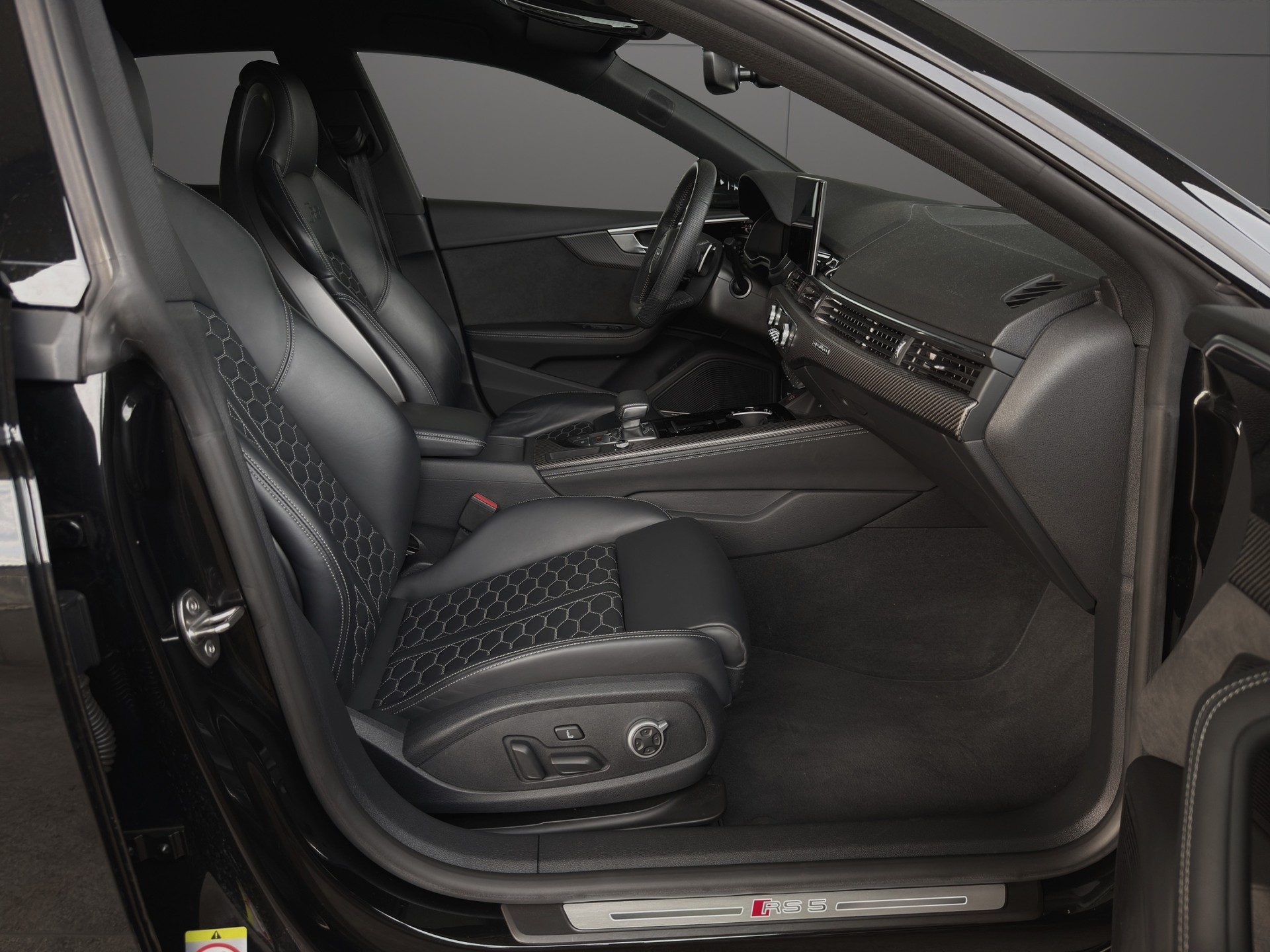 AUDI RS5 Sportback 2.9 TFSI quattro tiptronic-image-10