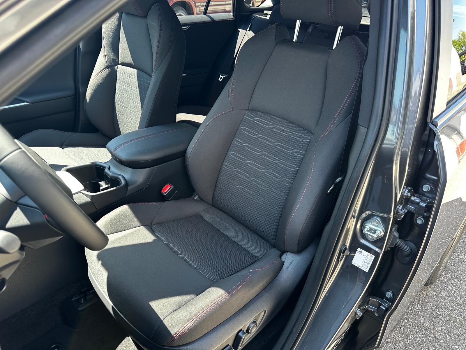 TOYOTA RAV4 2.5 Plug-In-Hybrid Trend-image-9
