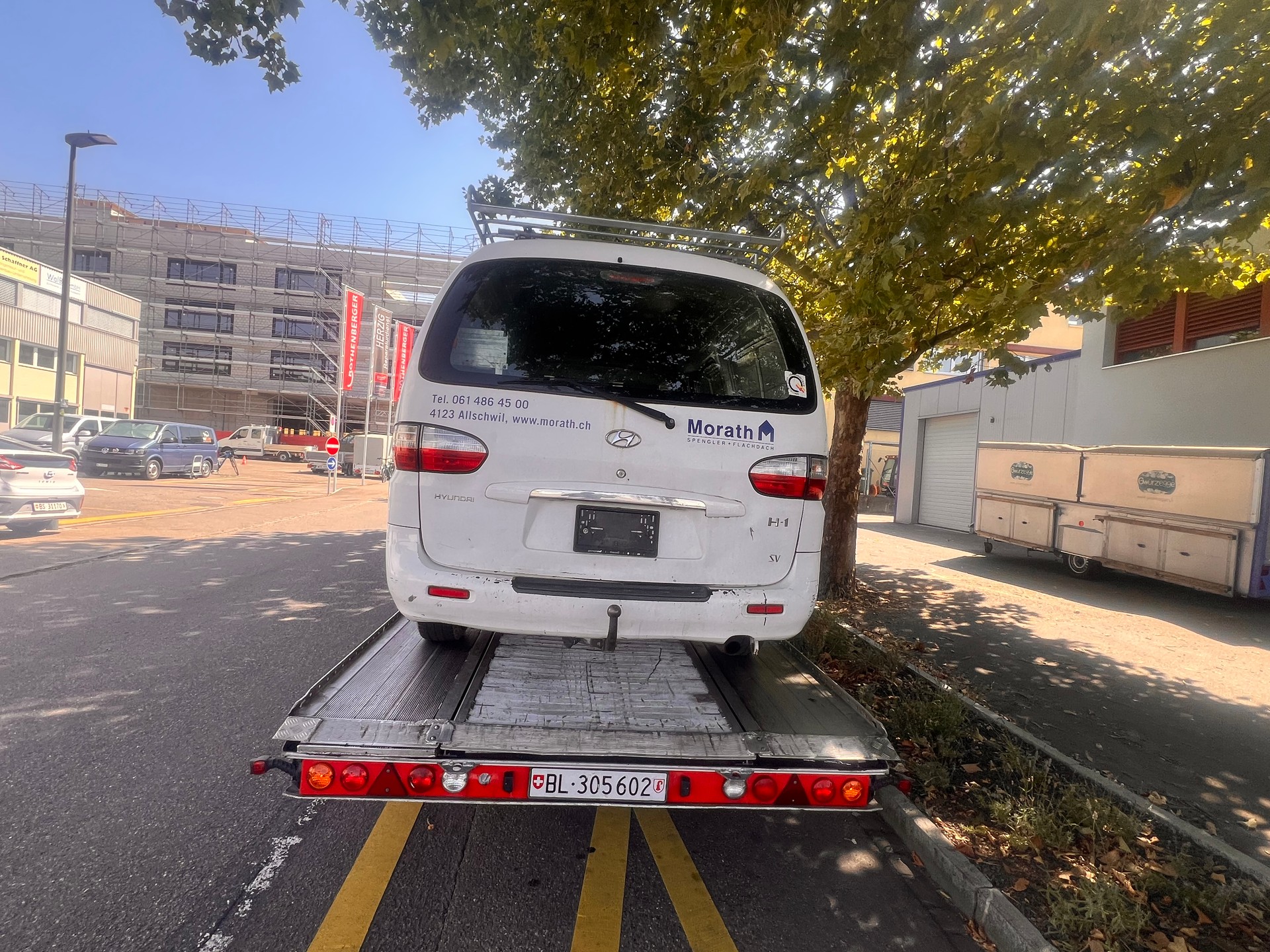 HYUNDAI H-1 2500 CRDi-image-3