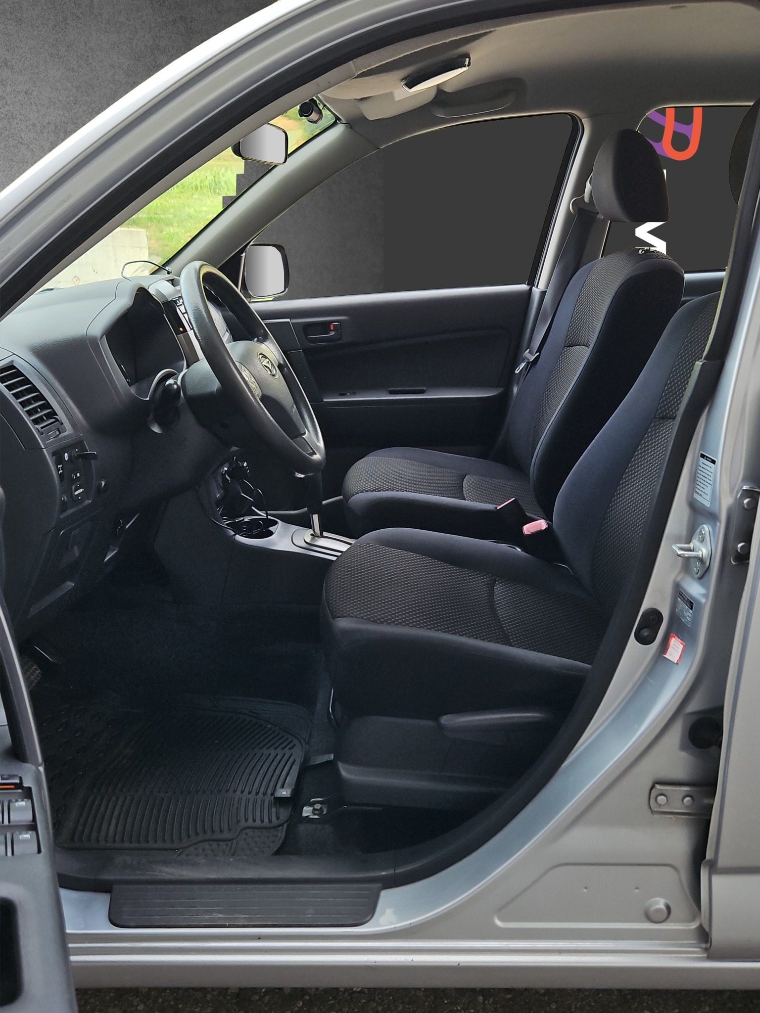 DAIHATSU Terios 1.5 16V 4WD Automatic-image-13