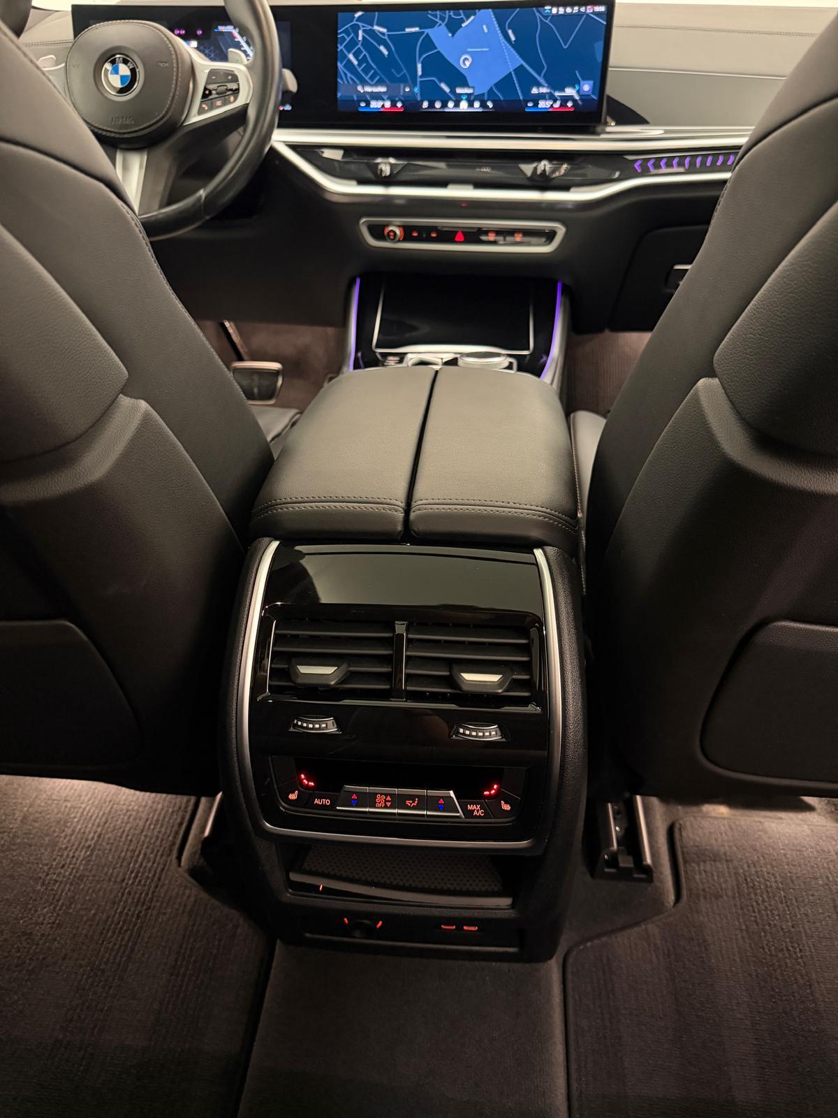 BMW X5 30d xDrive SAG-image-13