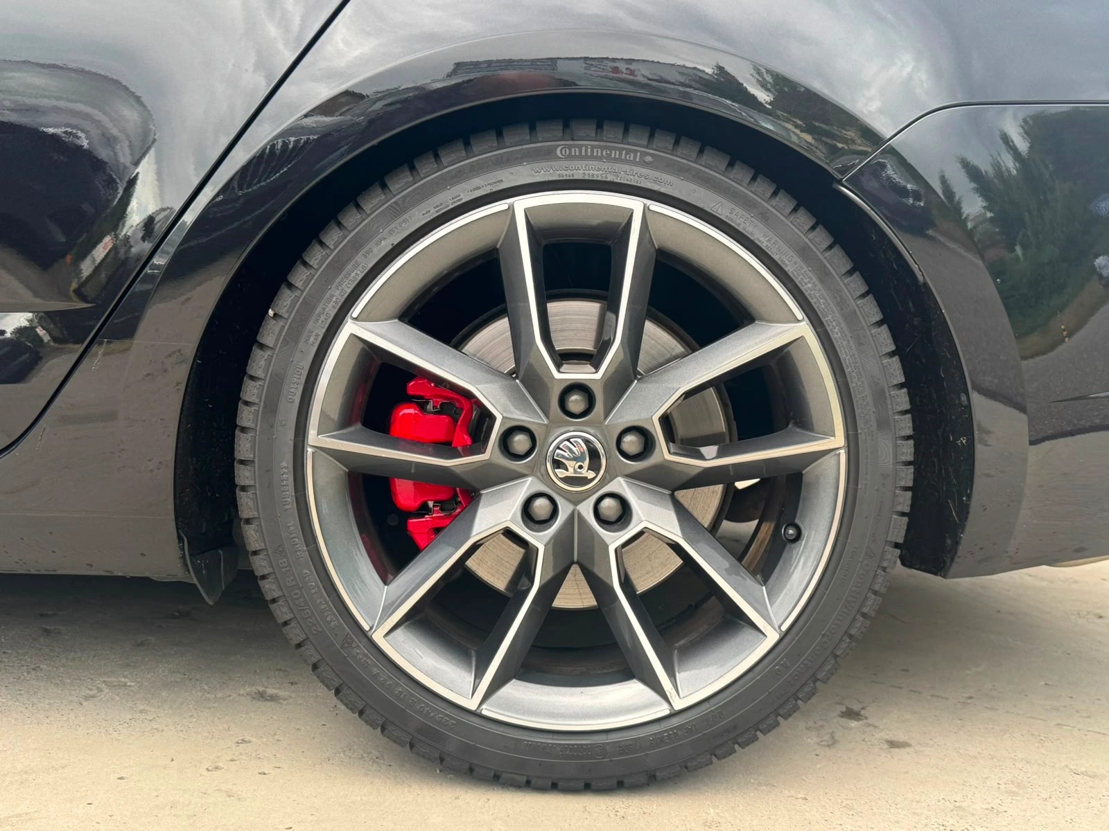 SKODA Octavia Combi 2.0 TSI RS DSG-image-11