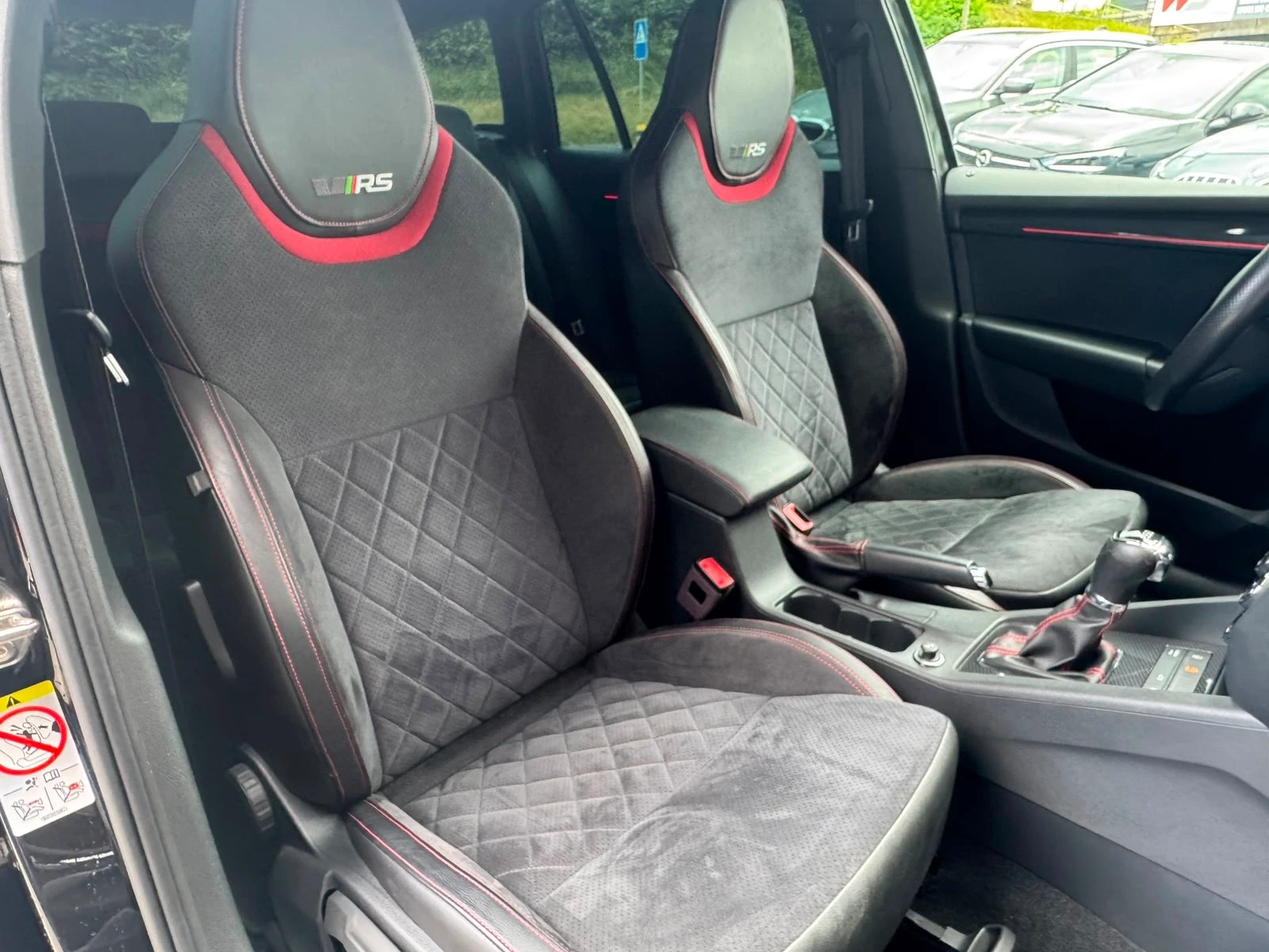 SKODA Octavia Combi 2.0 TSI RS DSG-image-15