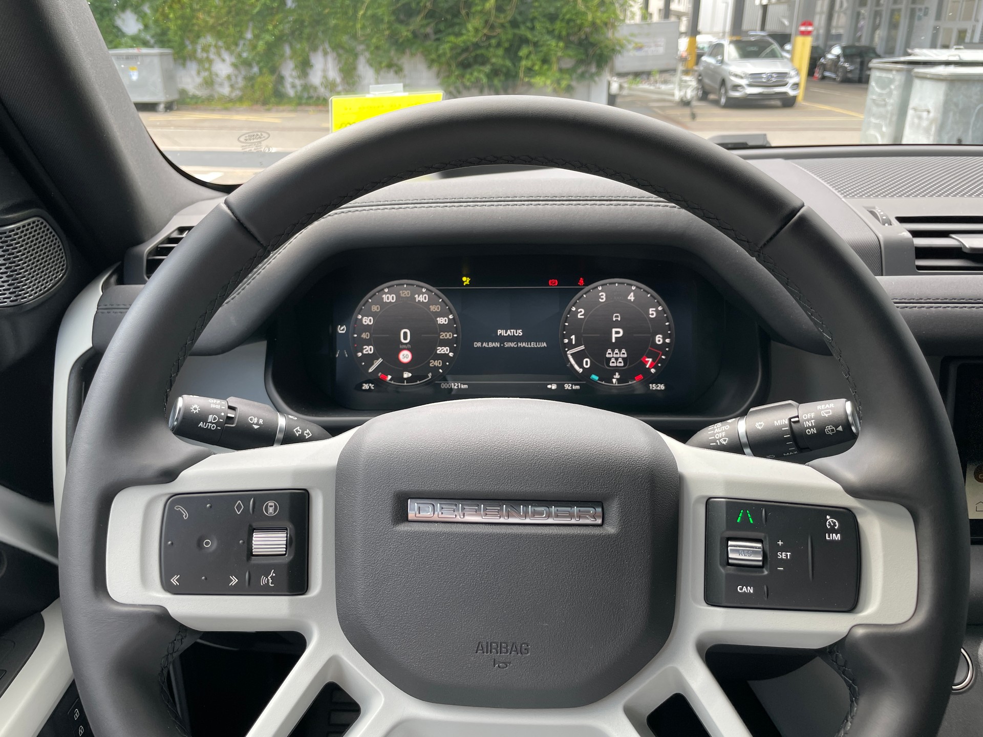 LAND ROVER Defender 110 P400 I6 X-Dynamic SE 3.0 AT8, 7-Sitzer mit AHK-image-26