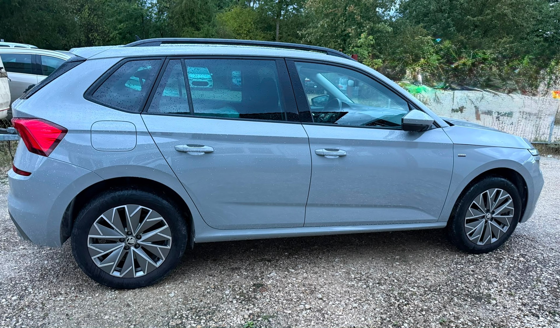 SKODA Kamiq 1.0 TSI Fresh-image-5