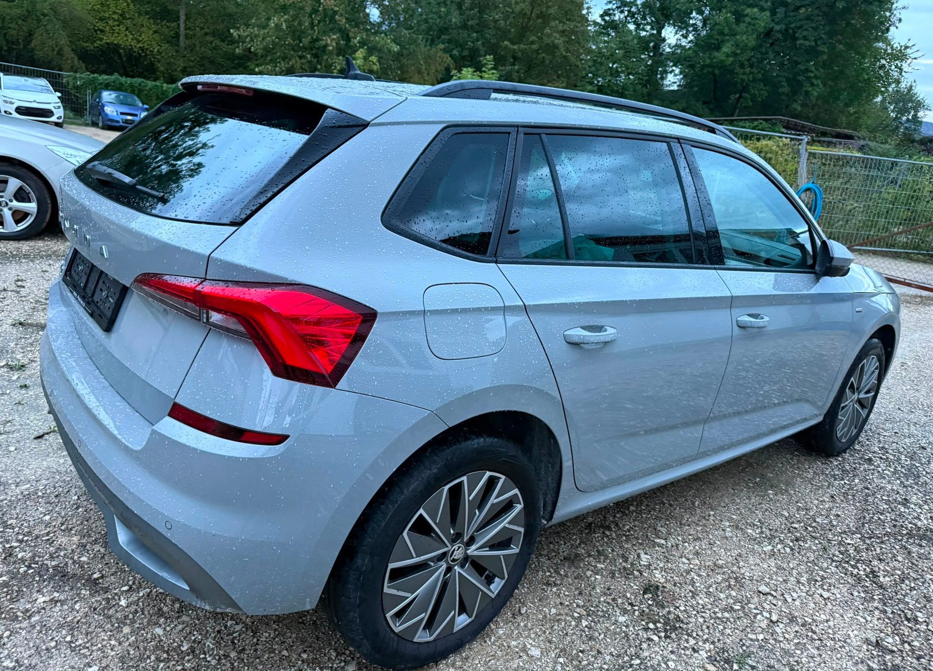 SKODA Kamiq 1.0 TSI Fresh-image-3