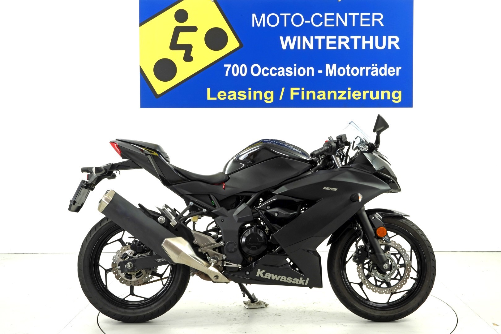 KAWASAKI Ninja 125 ABS