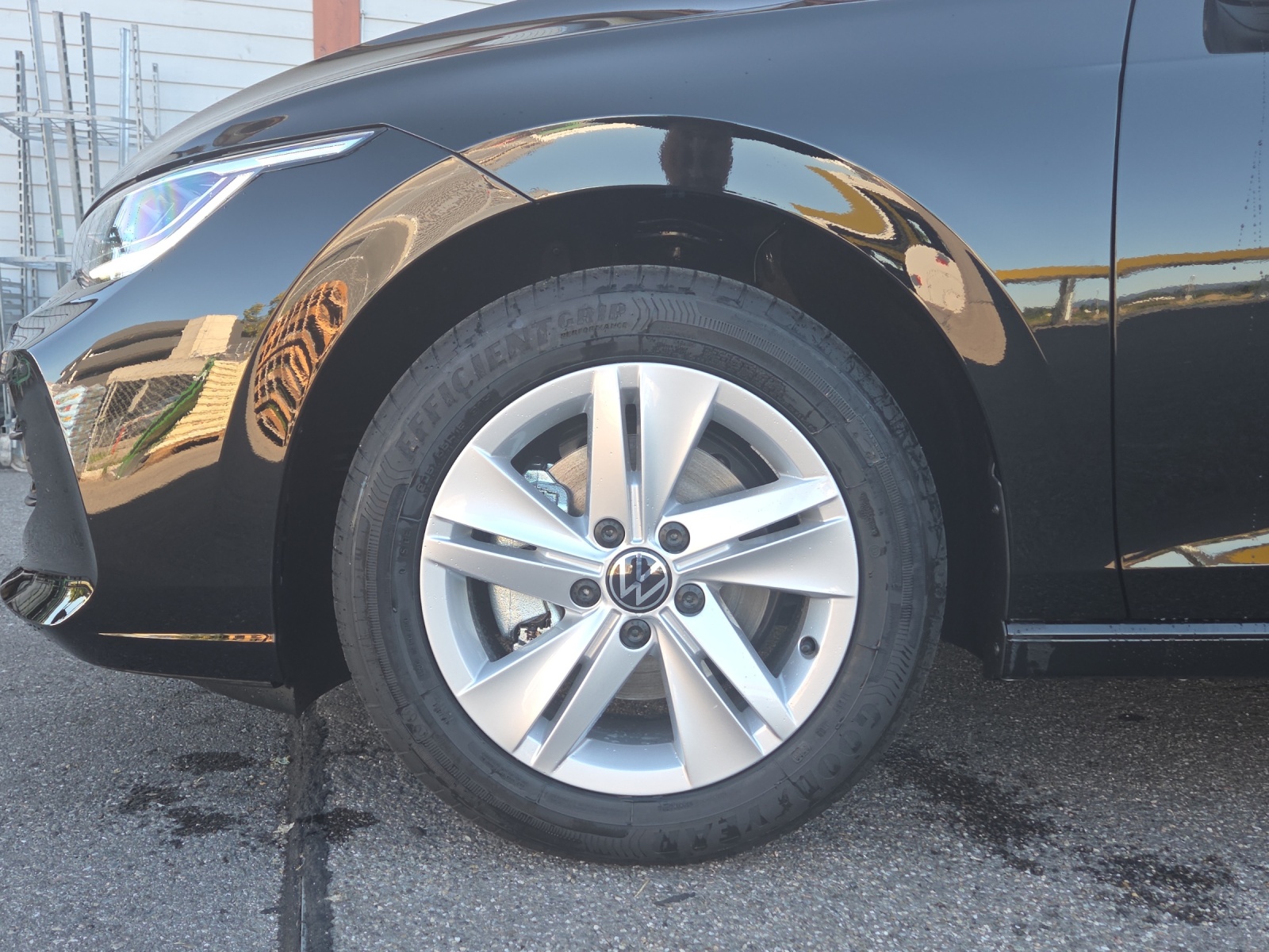 VW Golf 1.5 e TSI mHEV Value DSG-image-9