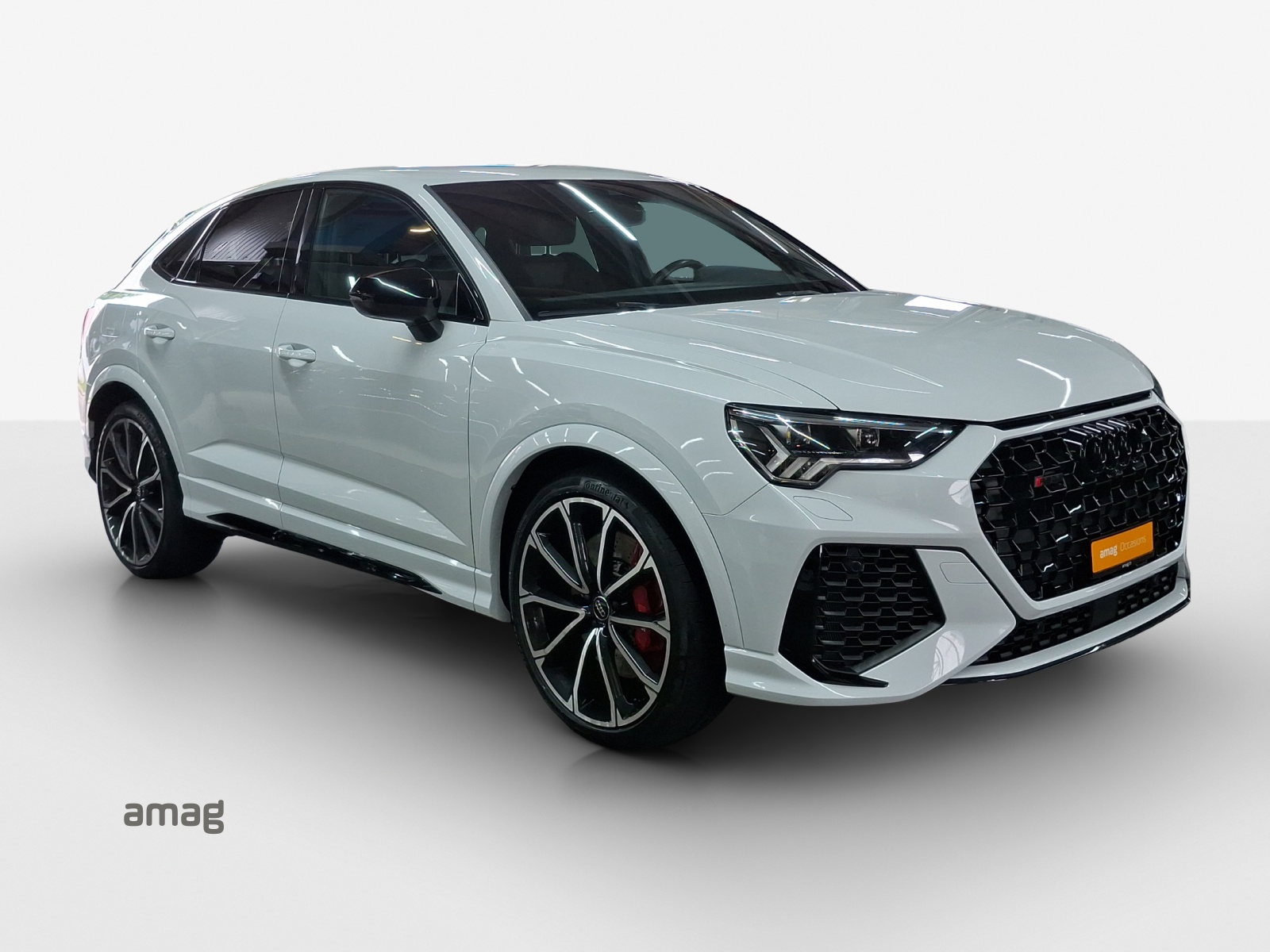 AUDI RS Q3 Sportback quattro S tronic-image-5