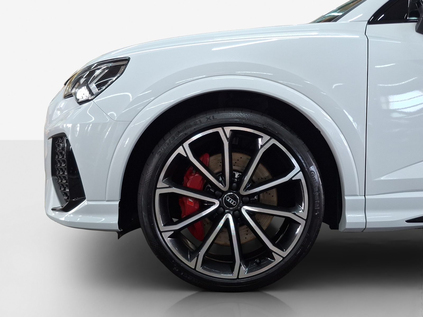 AUDI RS Q3 Sportback quattro S tronic-image-14