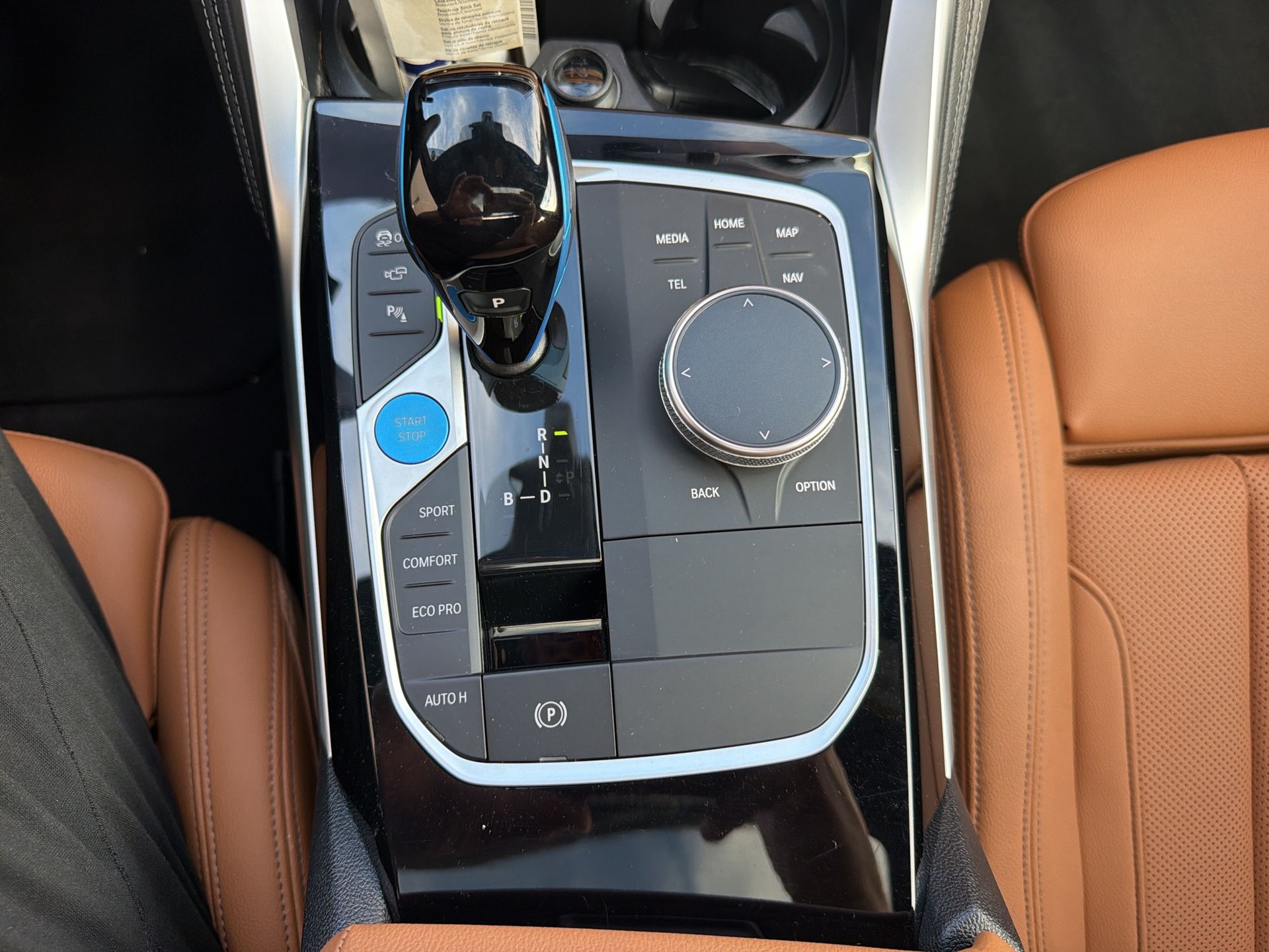 BMW i4 M50-image-12
