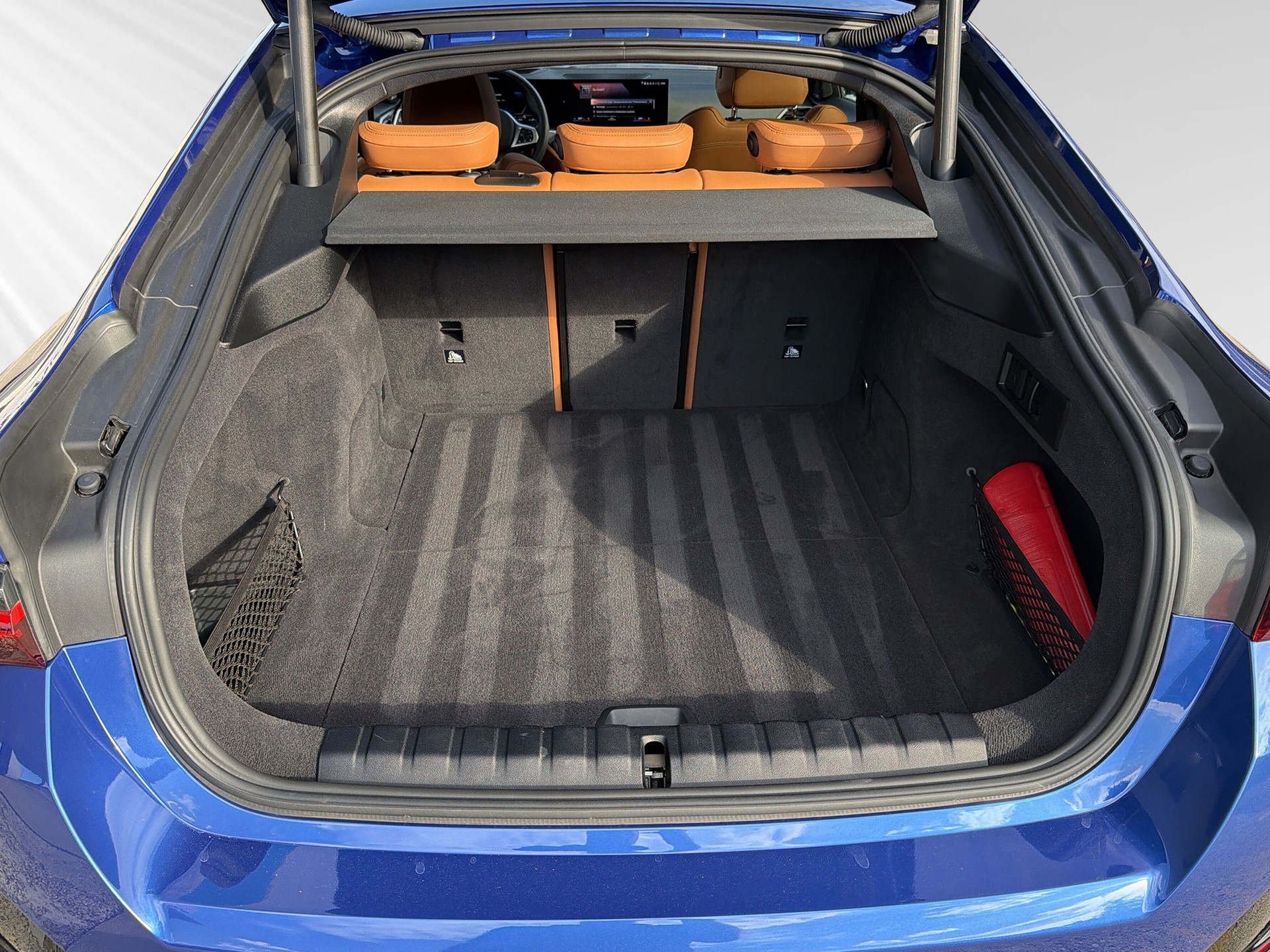 BMW i4 M50-image-7