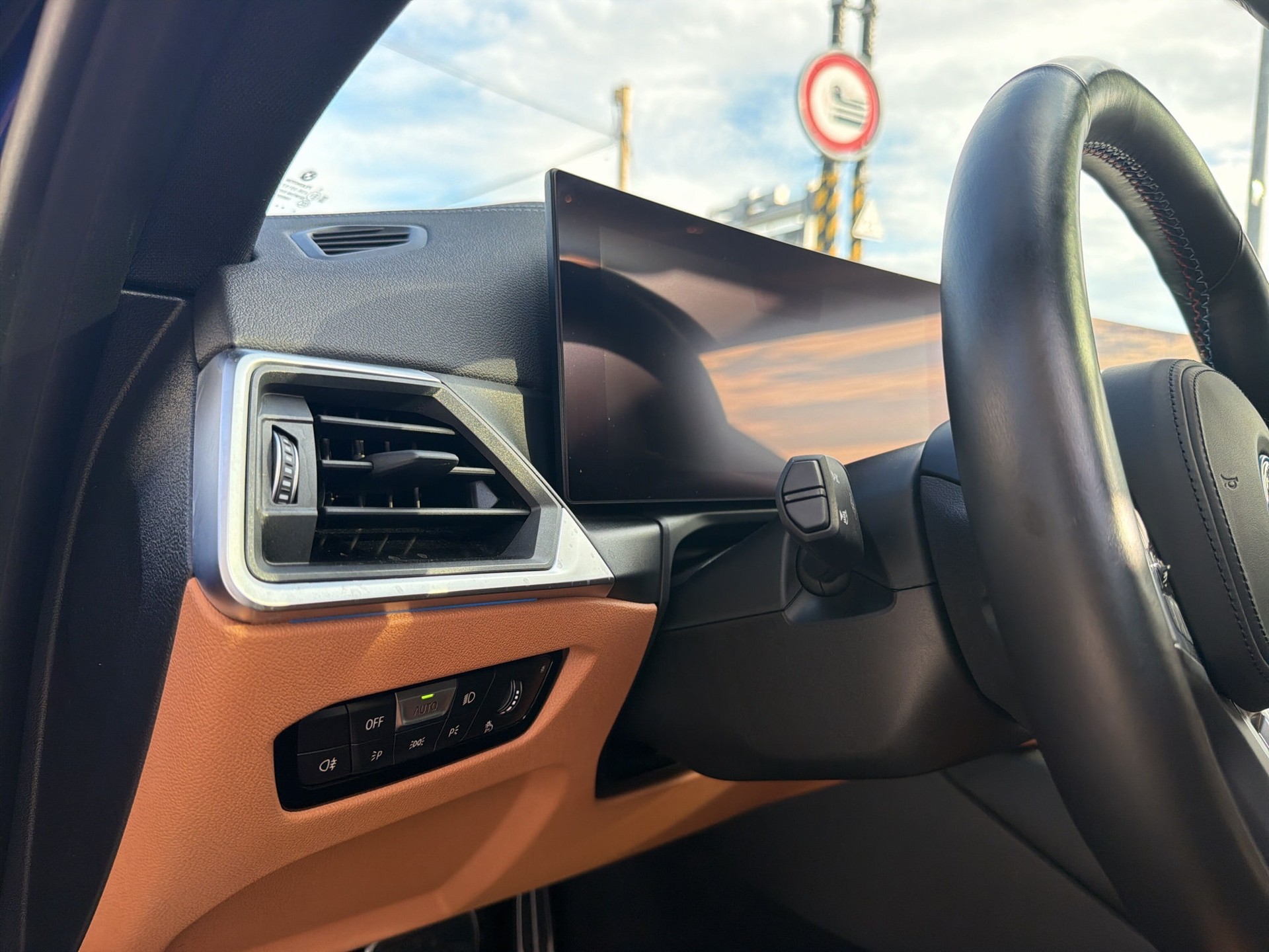 BMW i4 M50-image-19