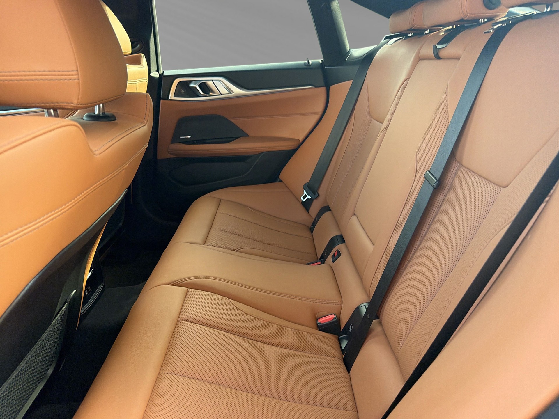 BMW i4 M50-image-6