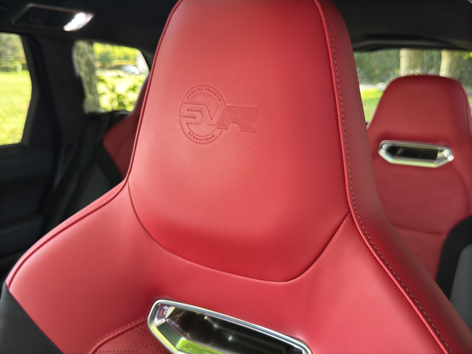 LAND ROVER Range Rover Sport 5.0 V8 S/C SVR Automatic-image-25