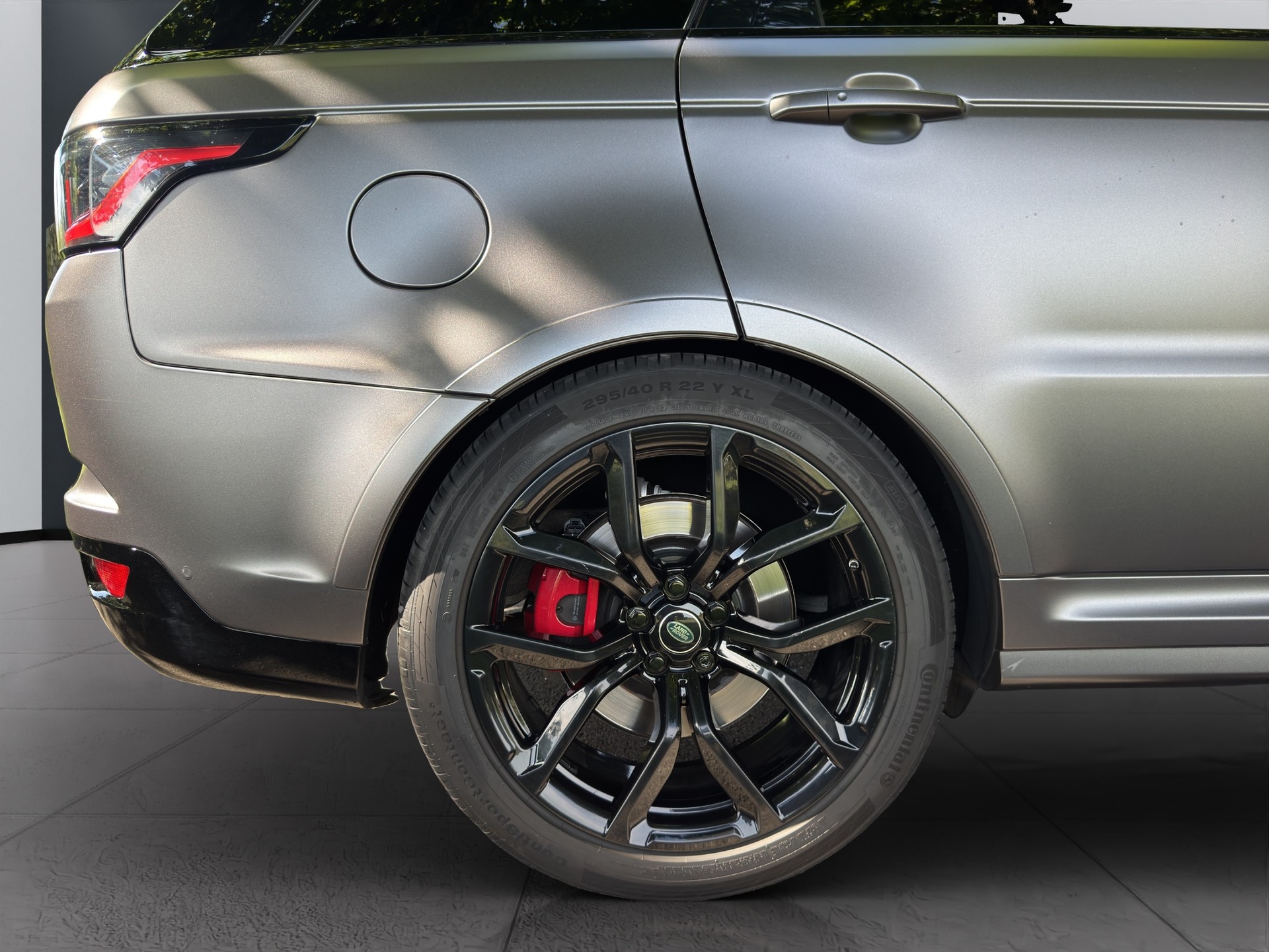 LAND ROVER Range Rover Sport 5.0 V8 S/C SVR Automatic-image-21