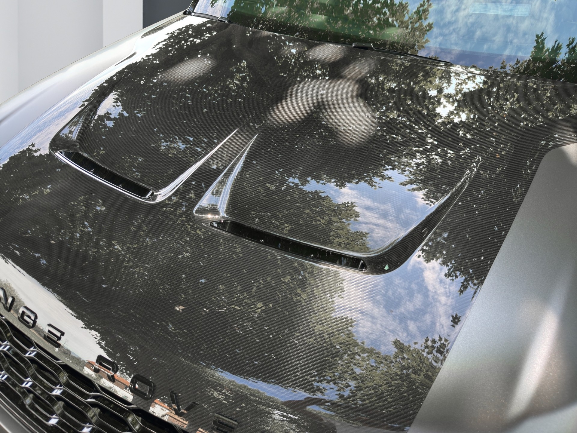 LAND ROVER Range Rover Sport 5.0 V8 S/C SVR Automatic-image-18