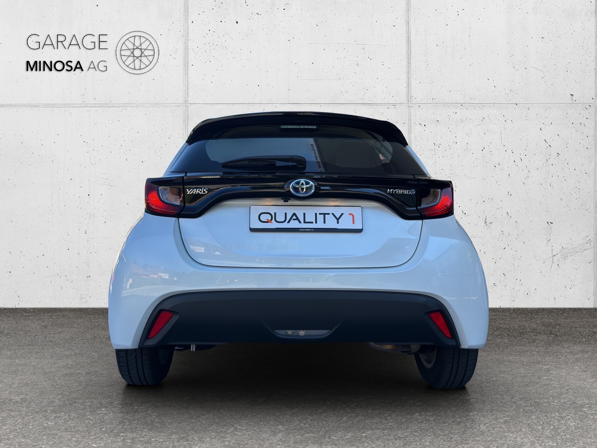 TOYOTA Yaris 1.5 Comfort e-CVT-image-4