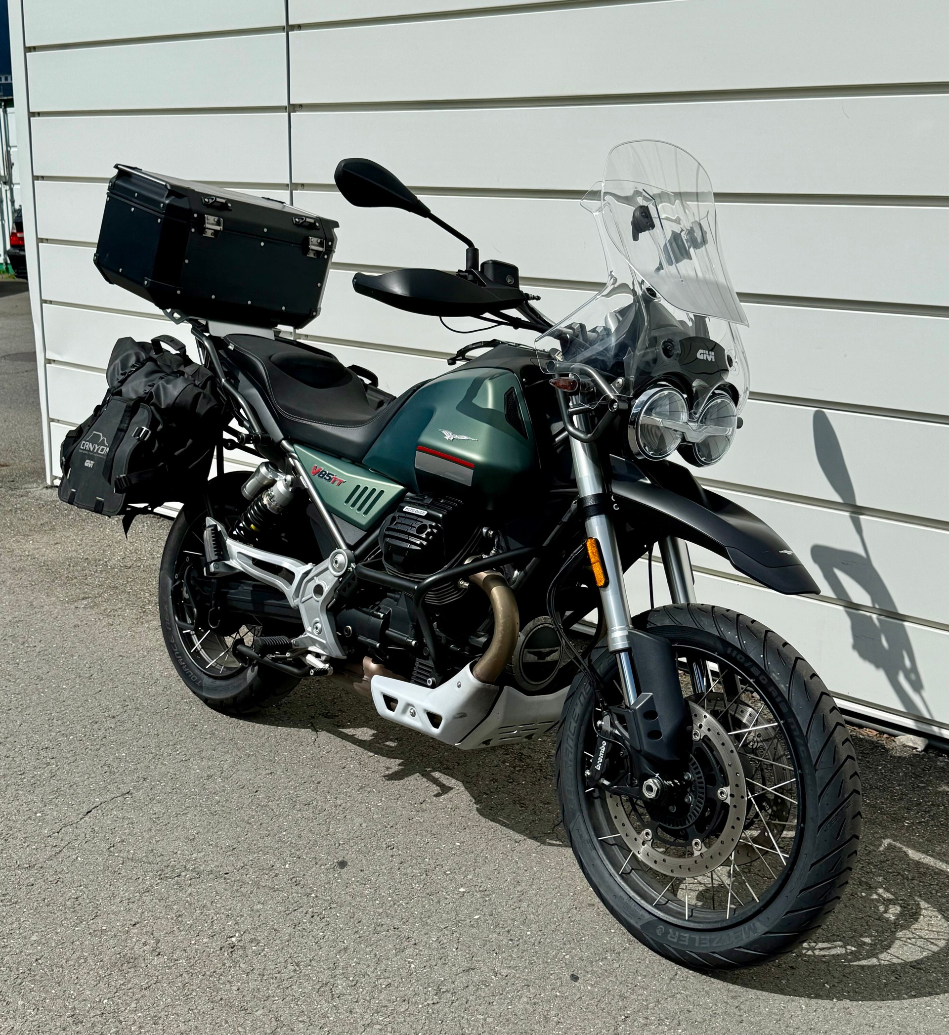 MOTO GUZZI V85 TT