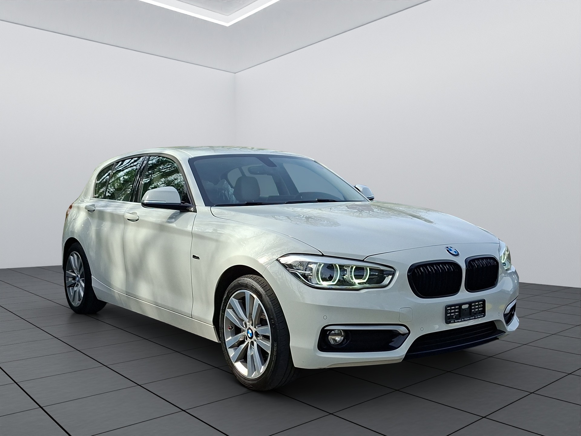 BMW 125i Urban Line Steptronic-image-7