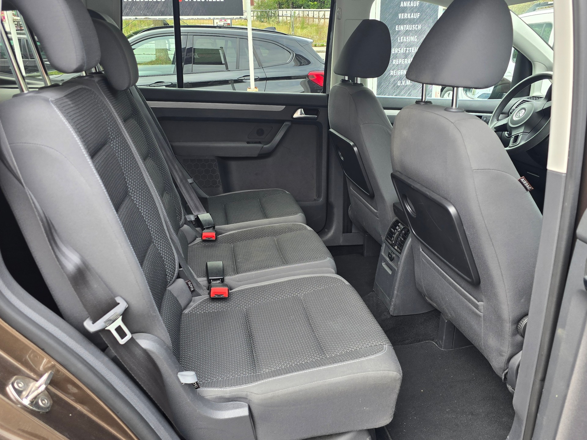 VW Touran 2.0 TDI Comfortline DSG-image-7